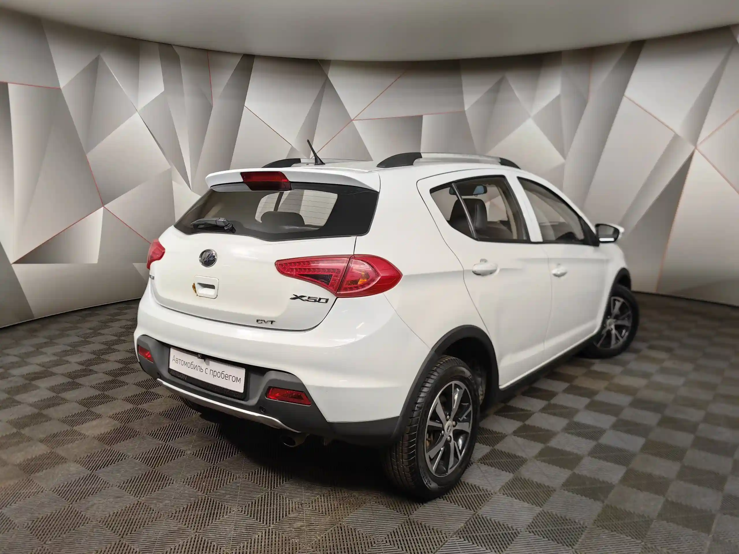 Lifan X50 2018