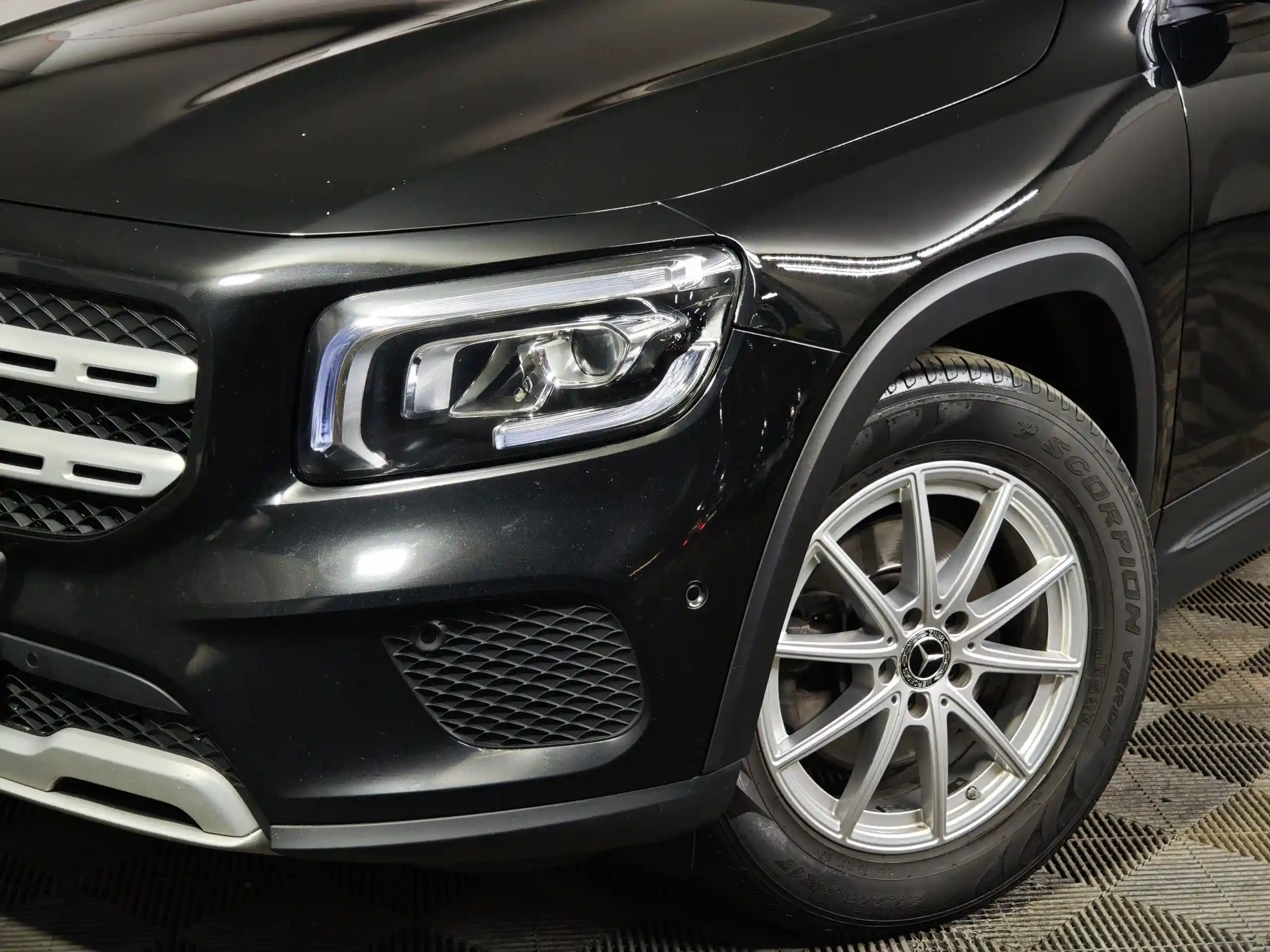 Mercedes-Benz GLB 2020