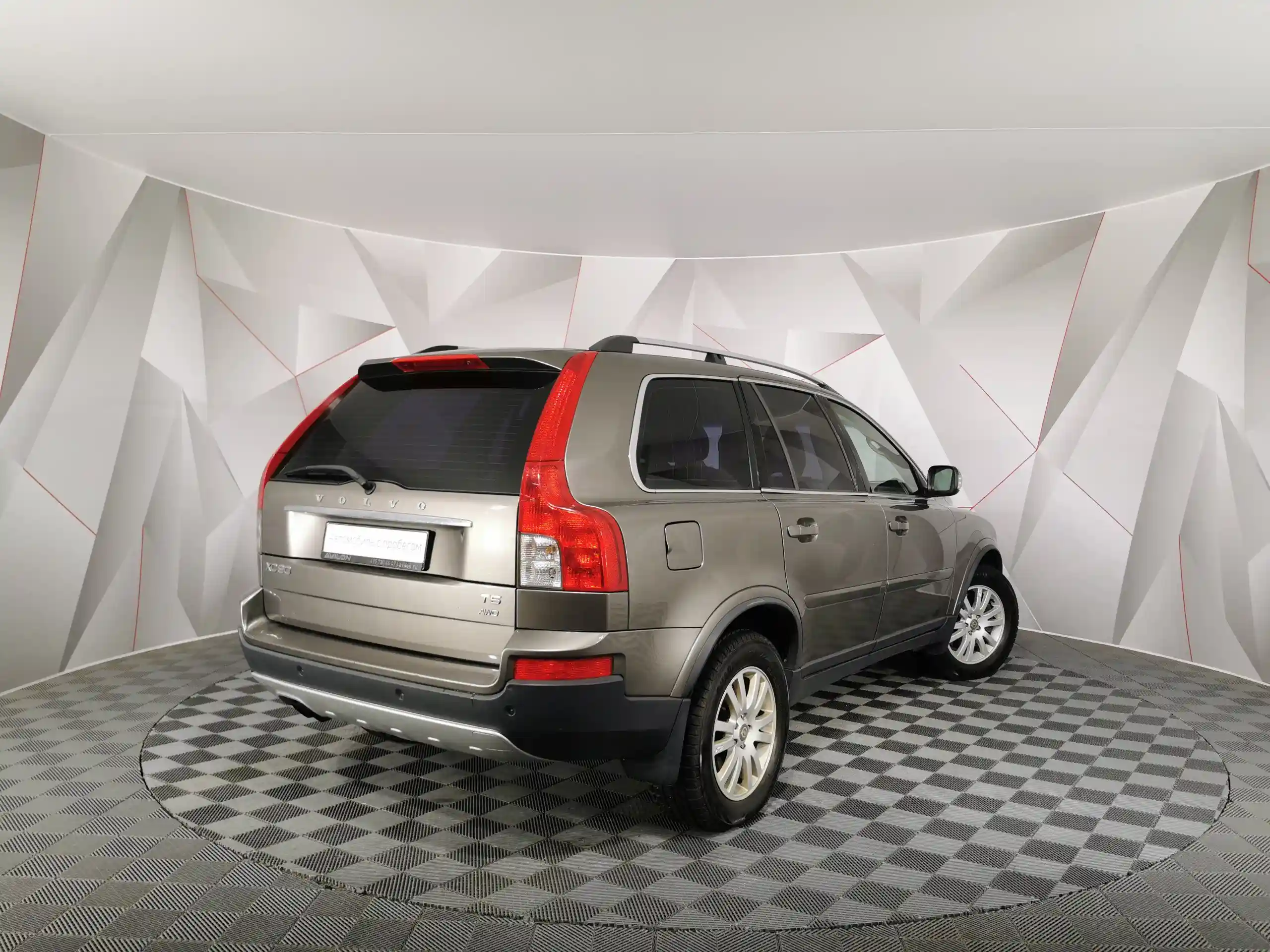 Volvo XC90 2011