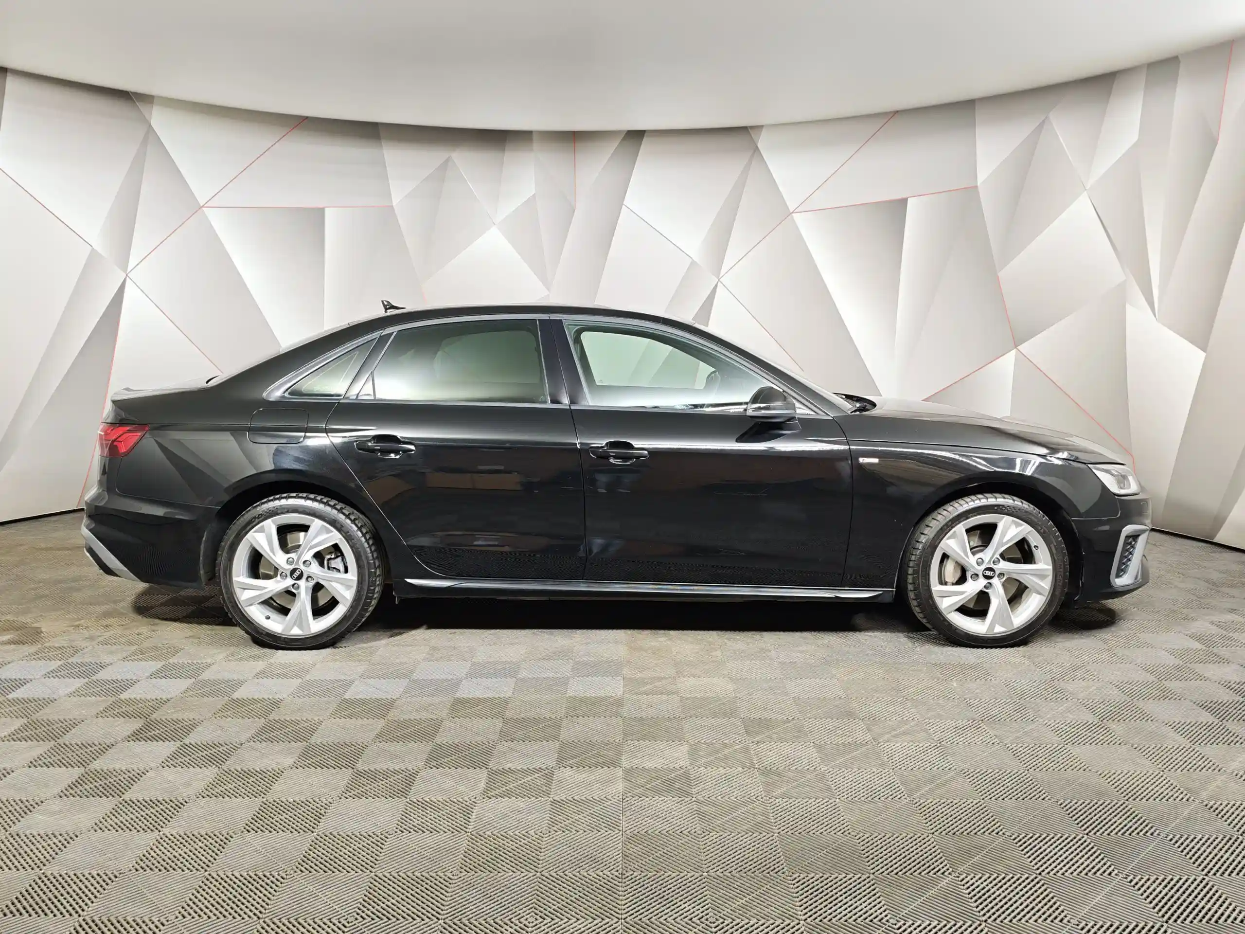 Audi A4 2021