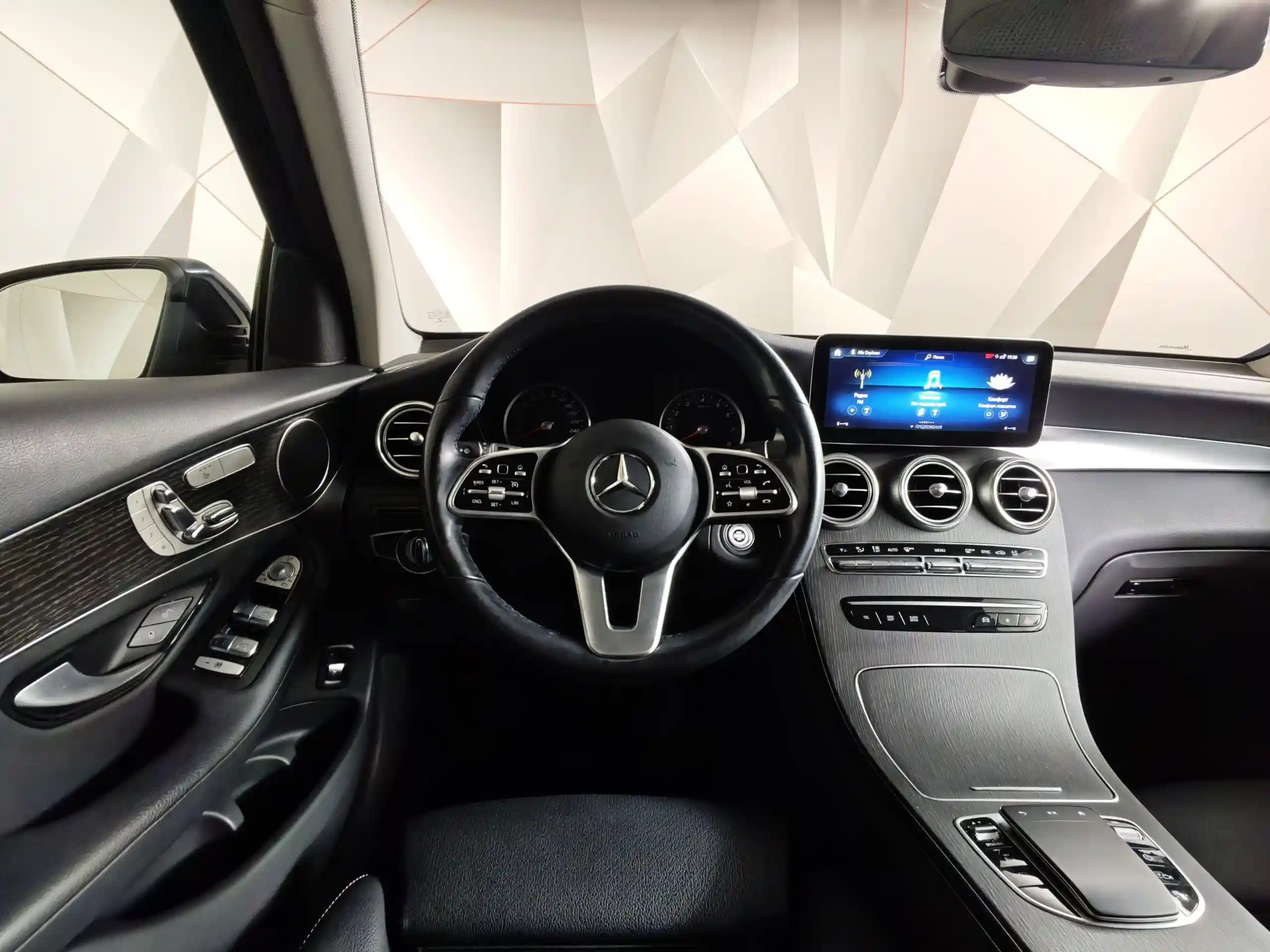 Mercedes-Benz GLC 2021