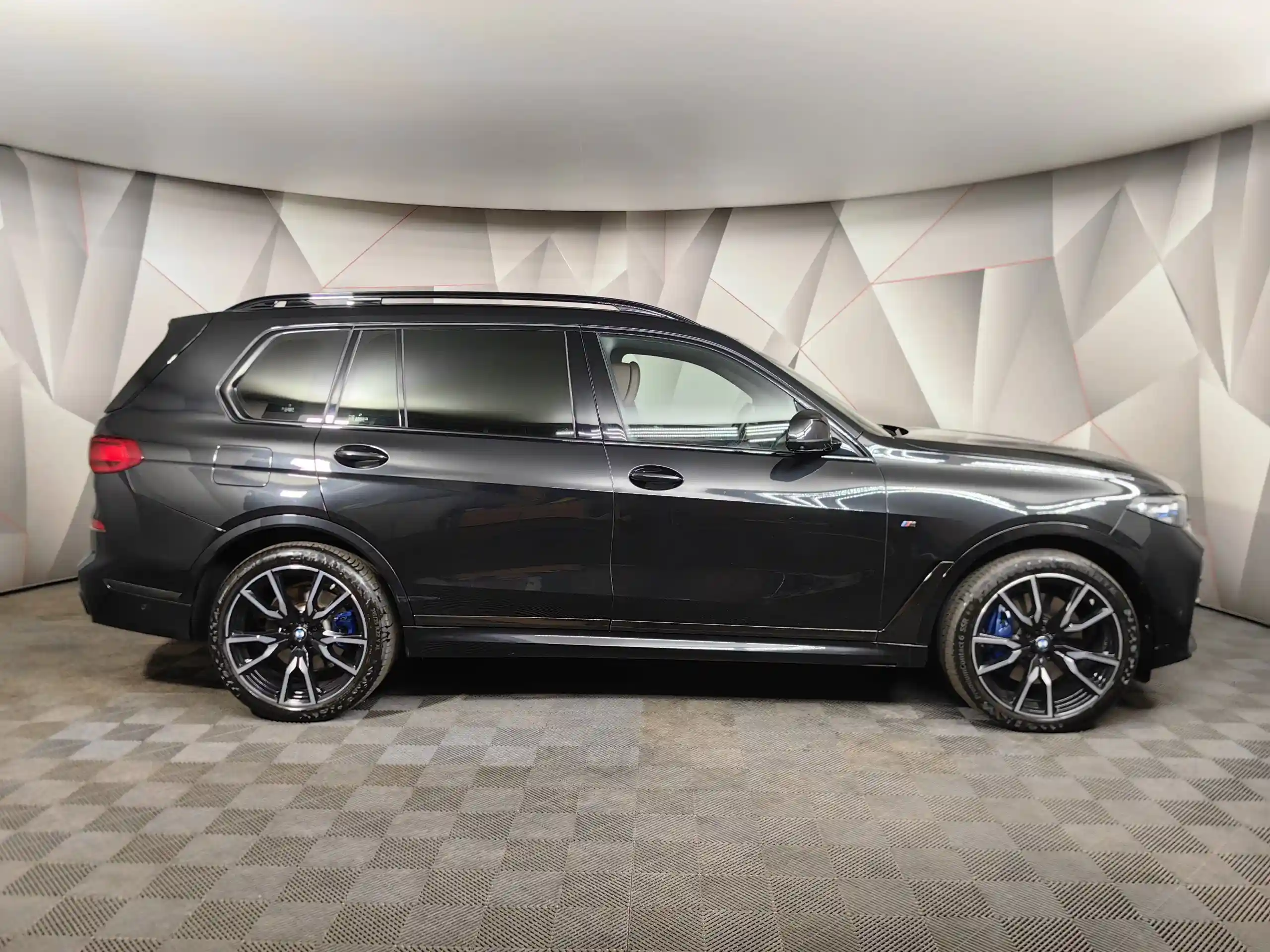 BMW X7 2021