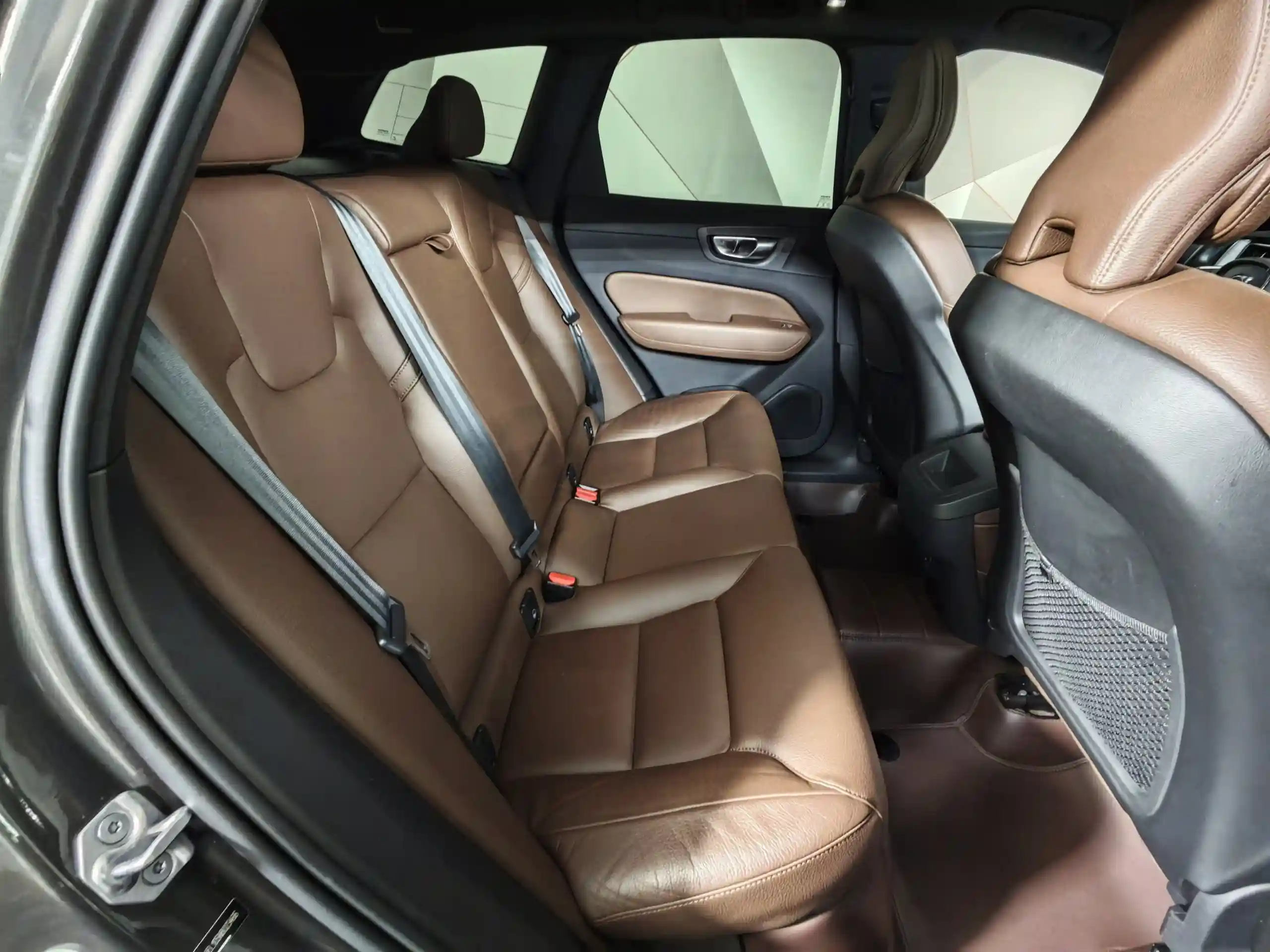 Volvo XC60 2022