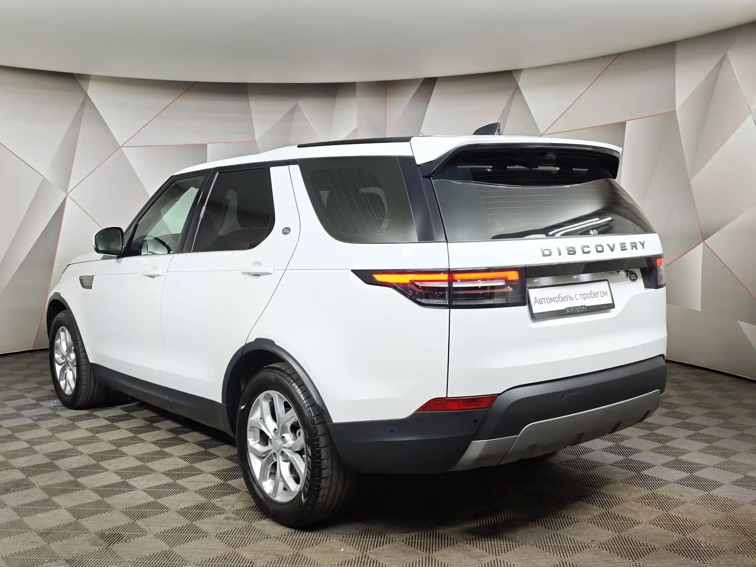 Land Rover Discovery 2019