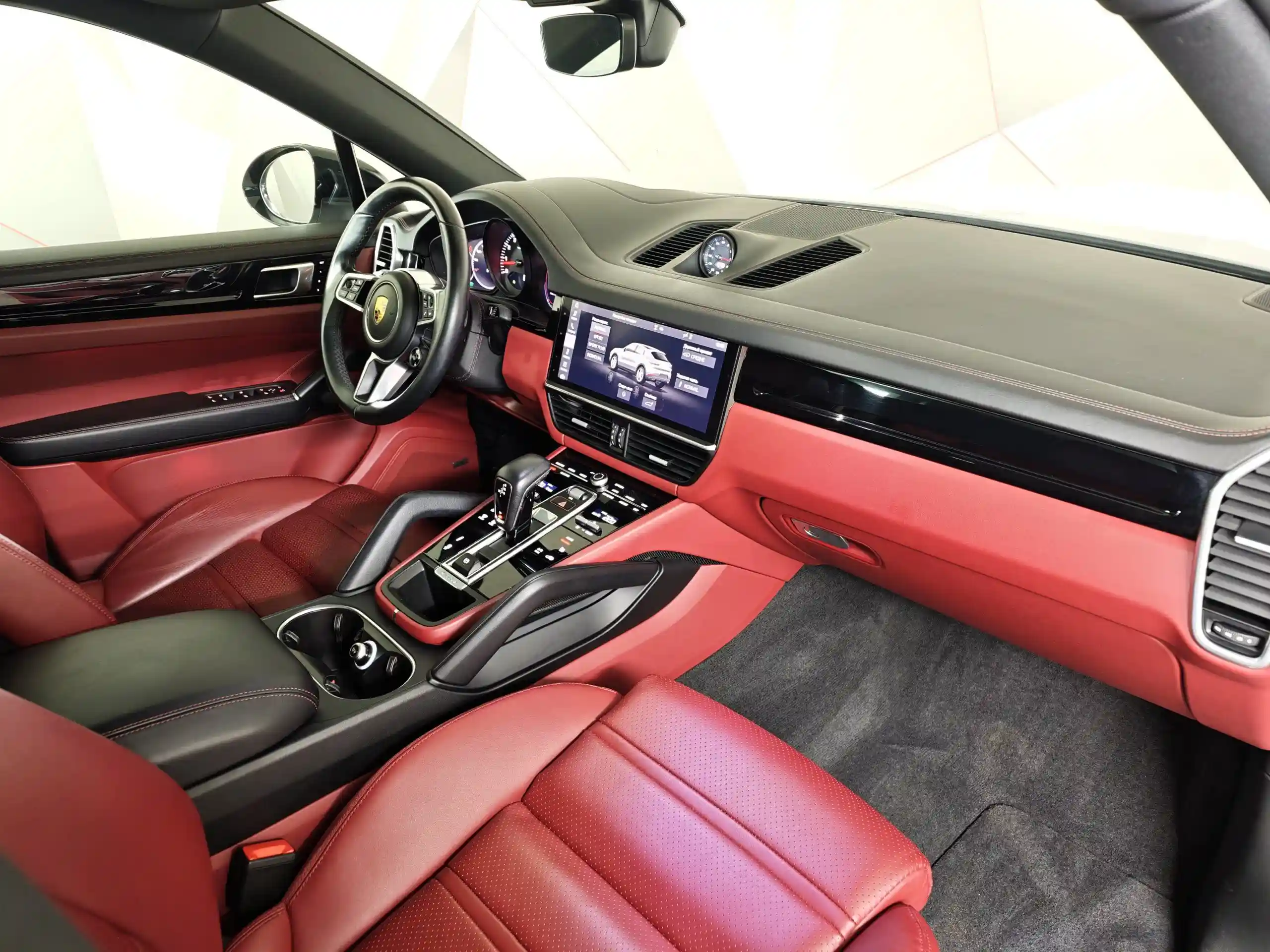 Porsche Cayenne Coupe 2021