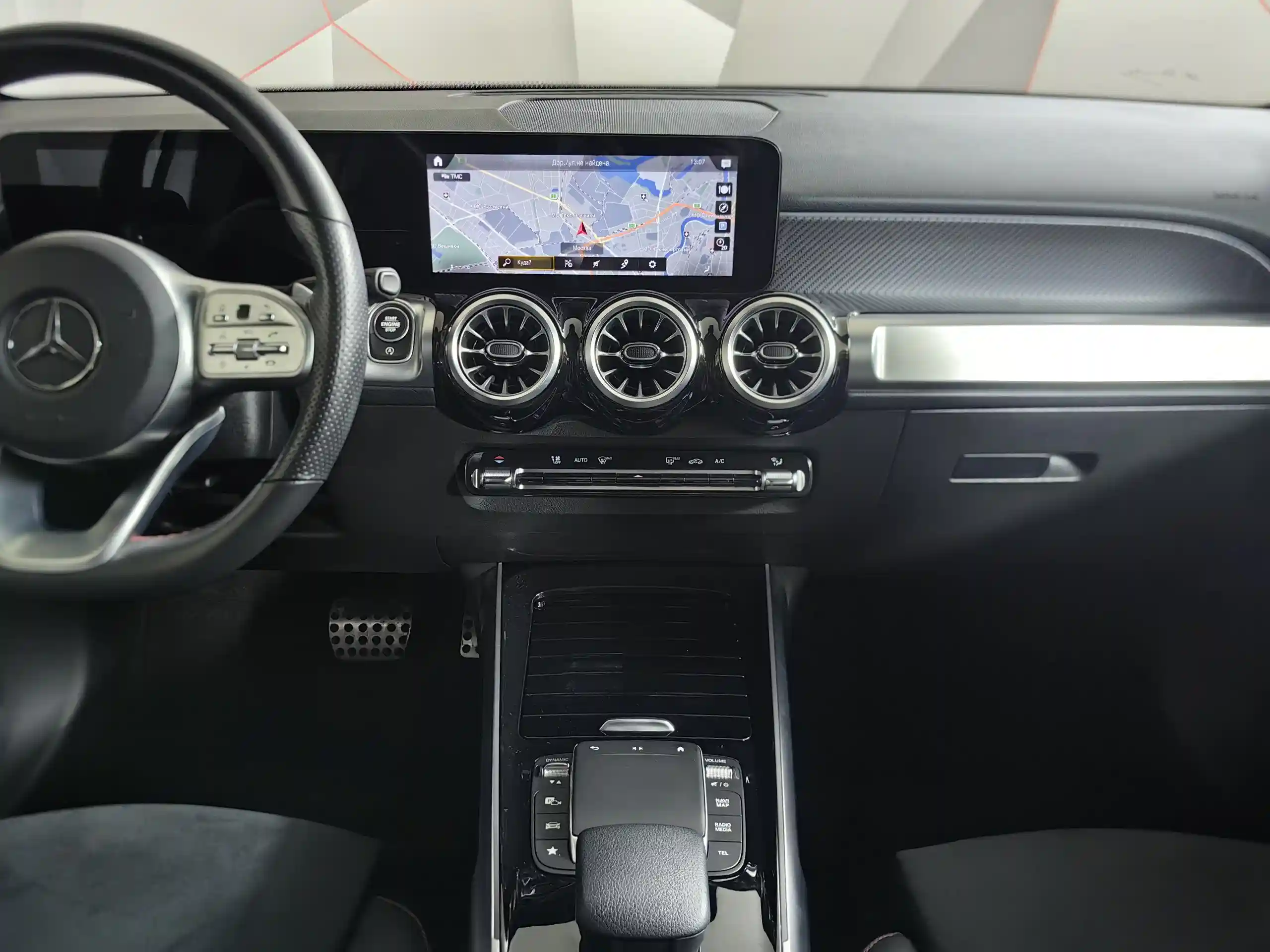 Mercedes-Benz GLB 2021