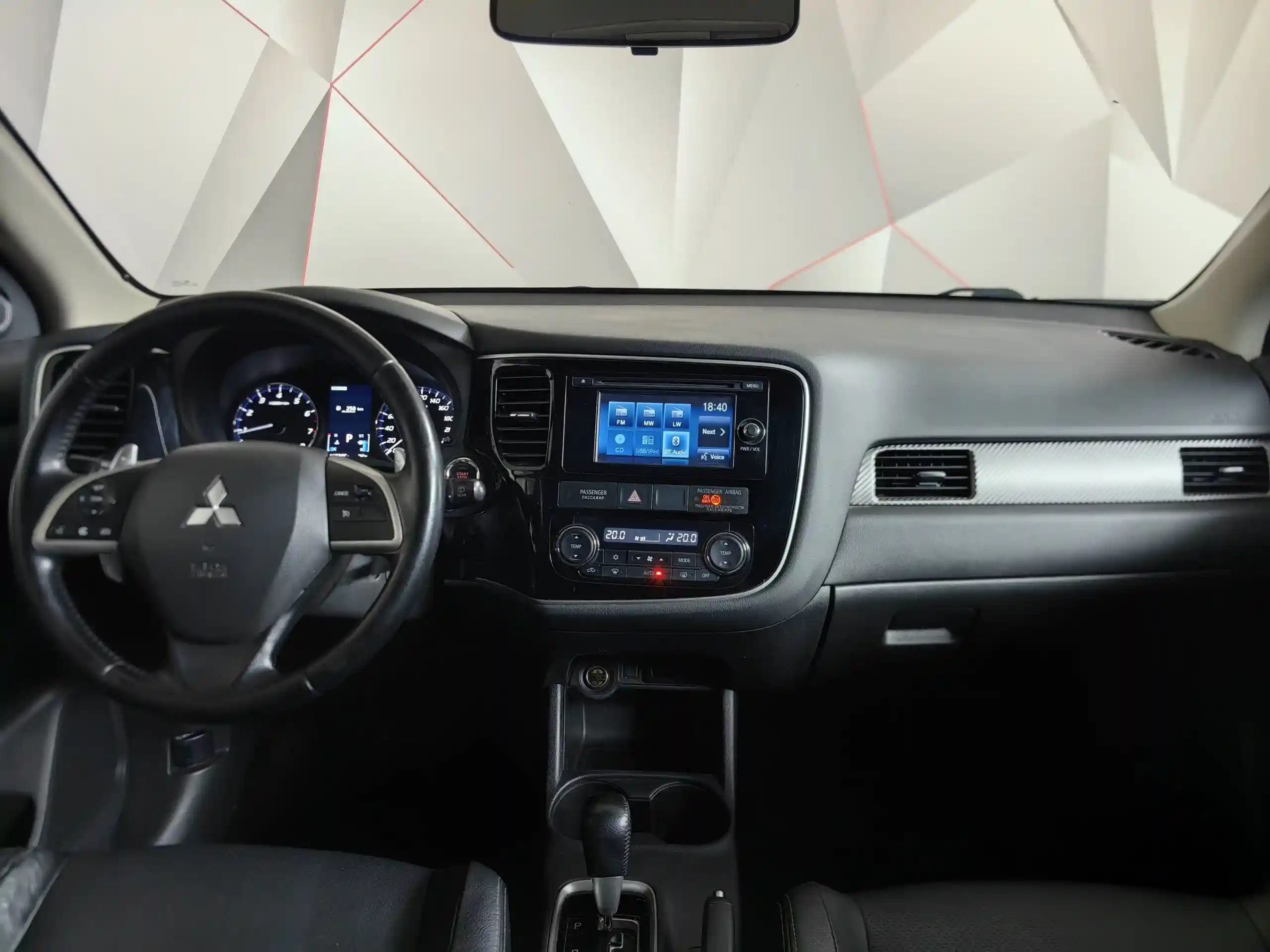 Mitsubishi Outlander 2014