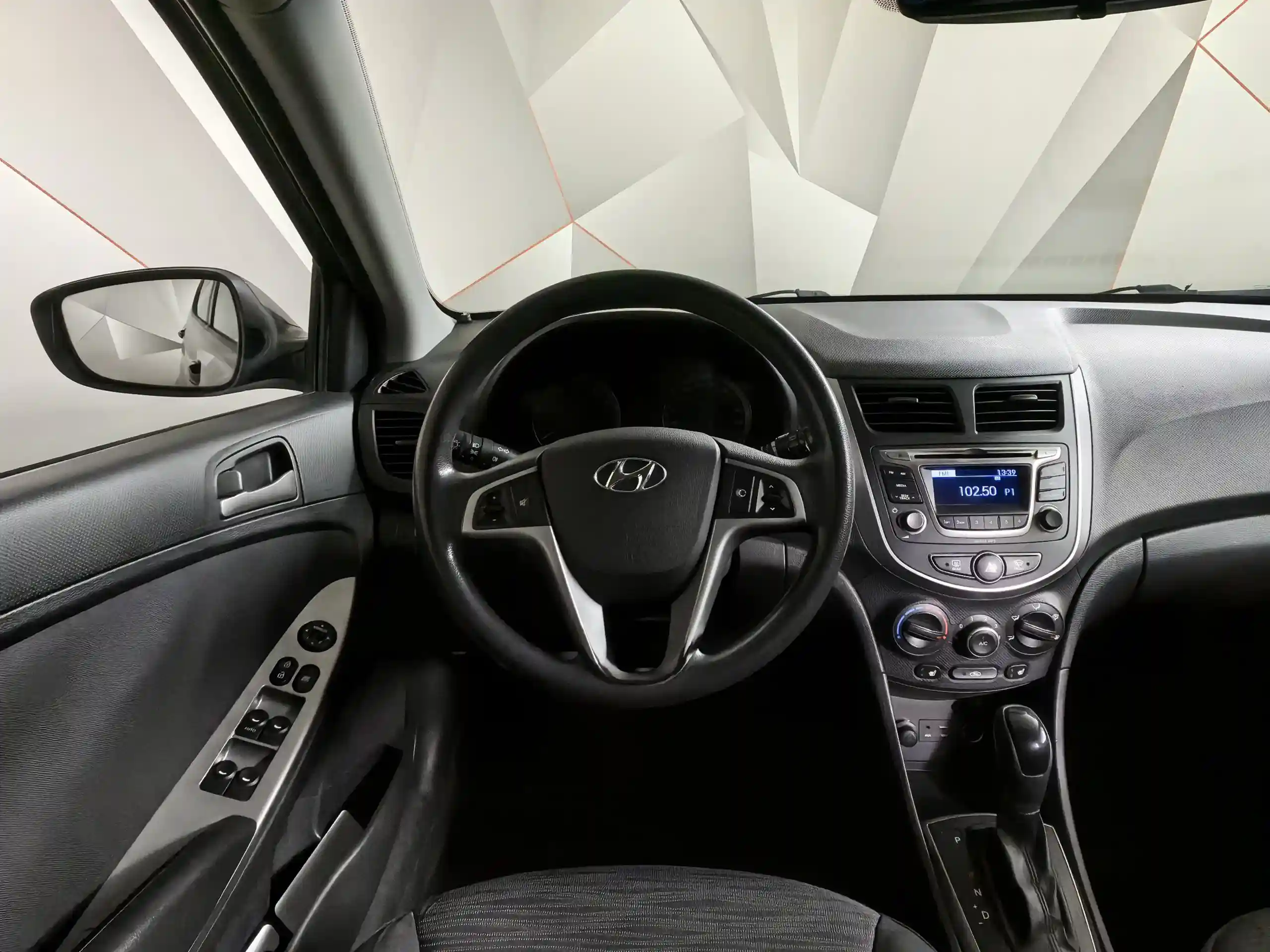 Hyundai Solaris 2016