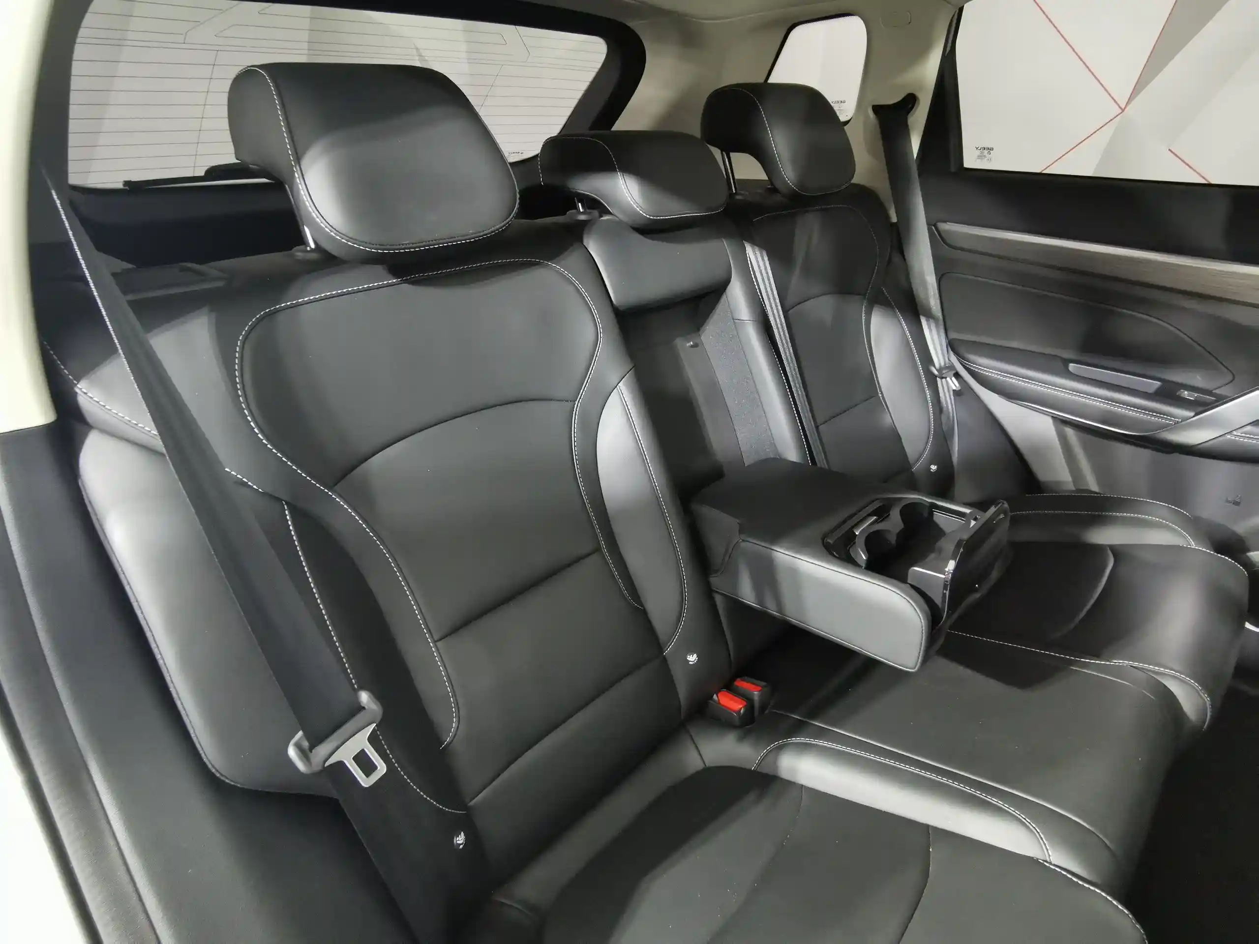 Geely Atlas Pro 2024