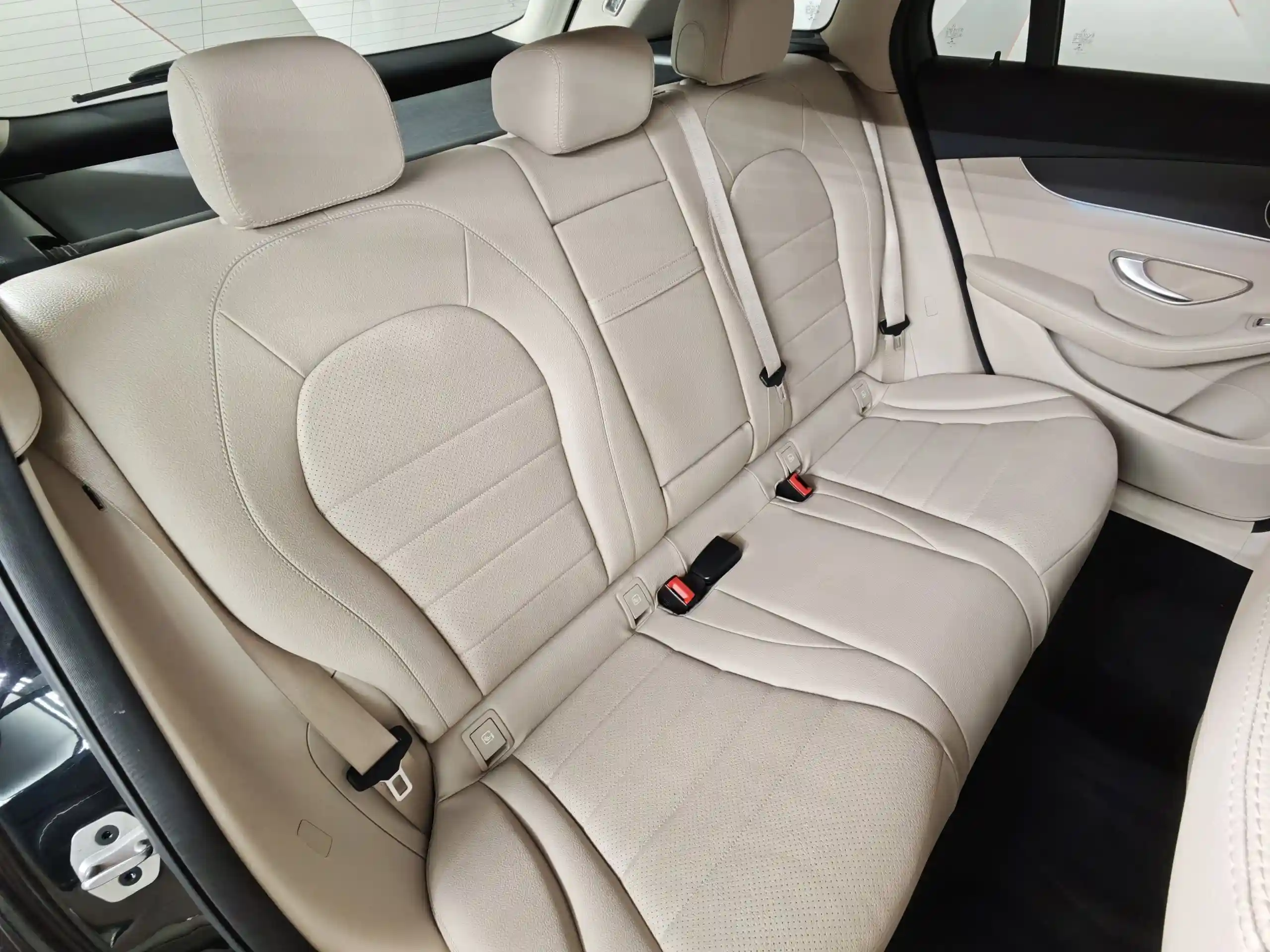 Mercedes-Benz GLC 2021