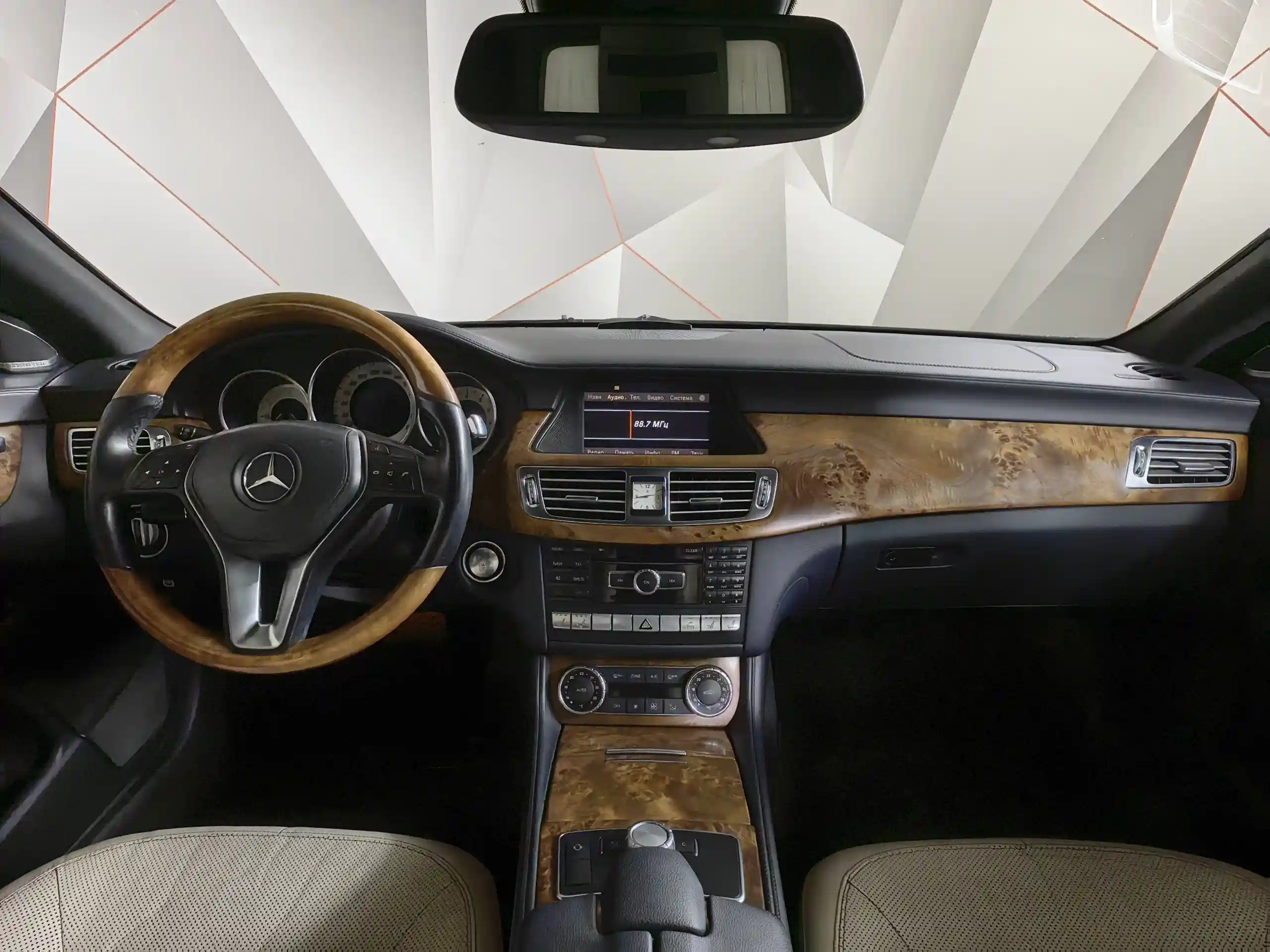 Mercedes-Benz CLS 2011