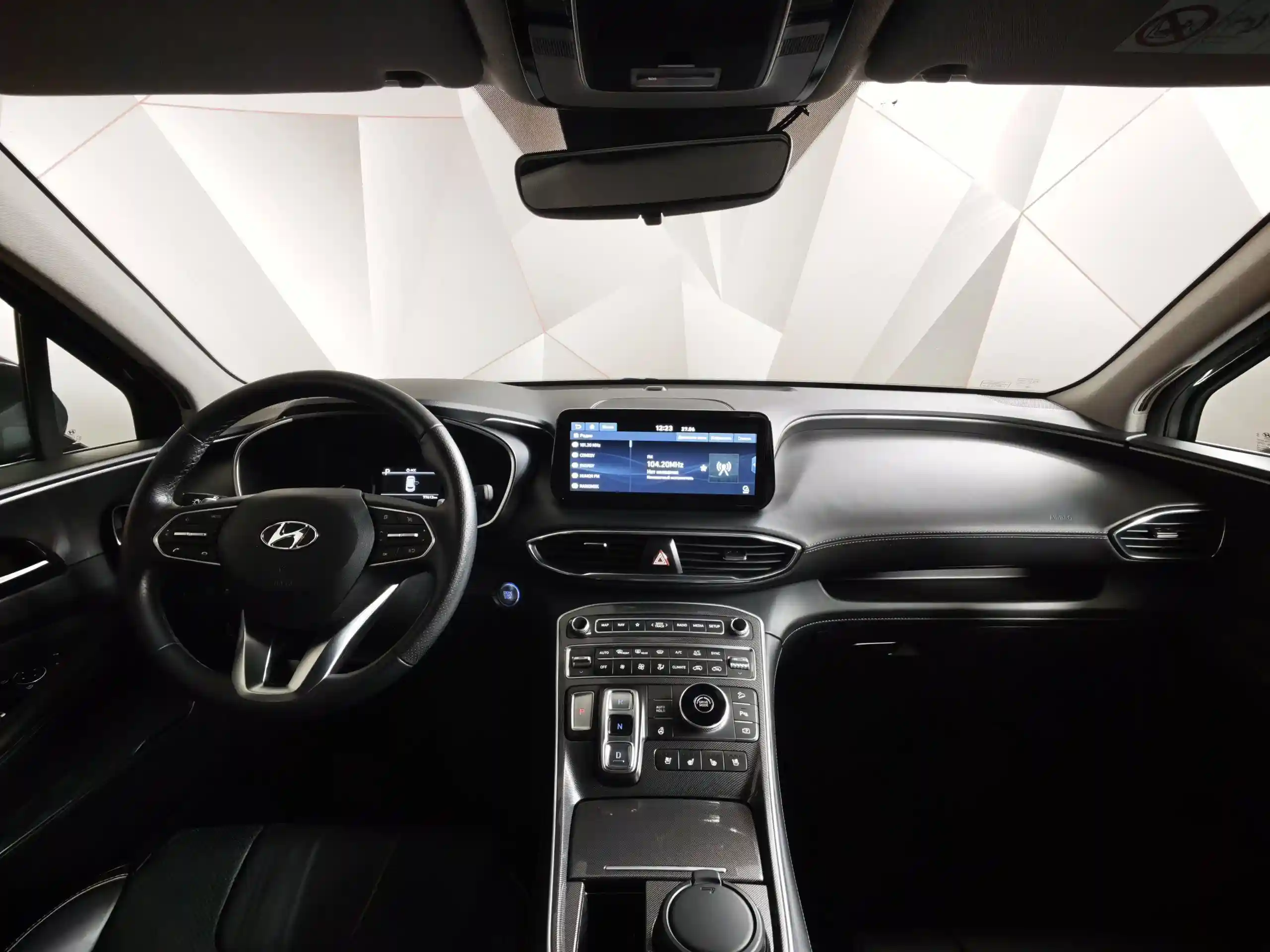 Hyundai Santa Fe 2023