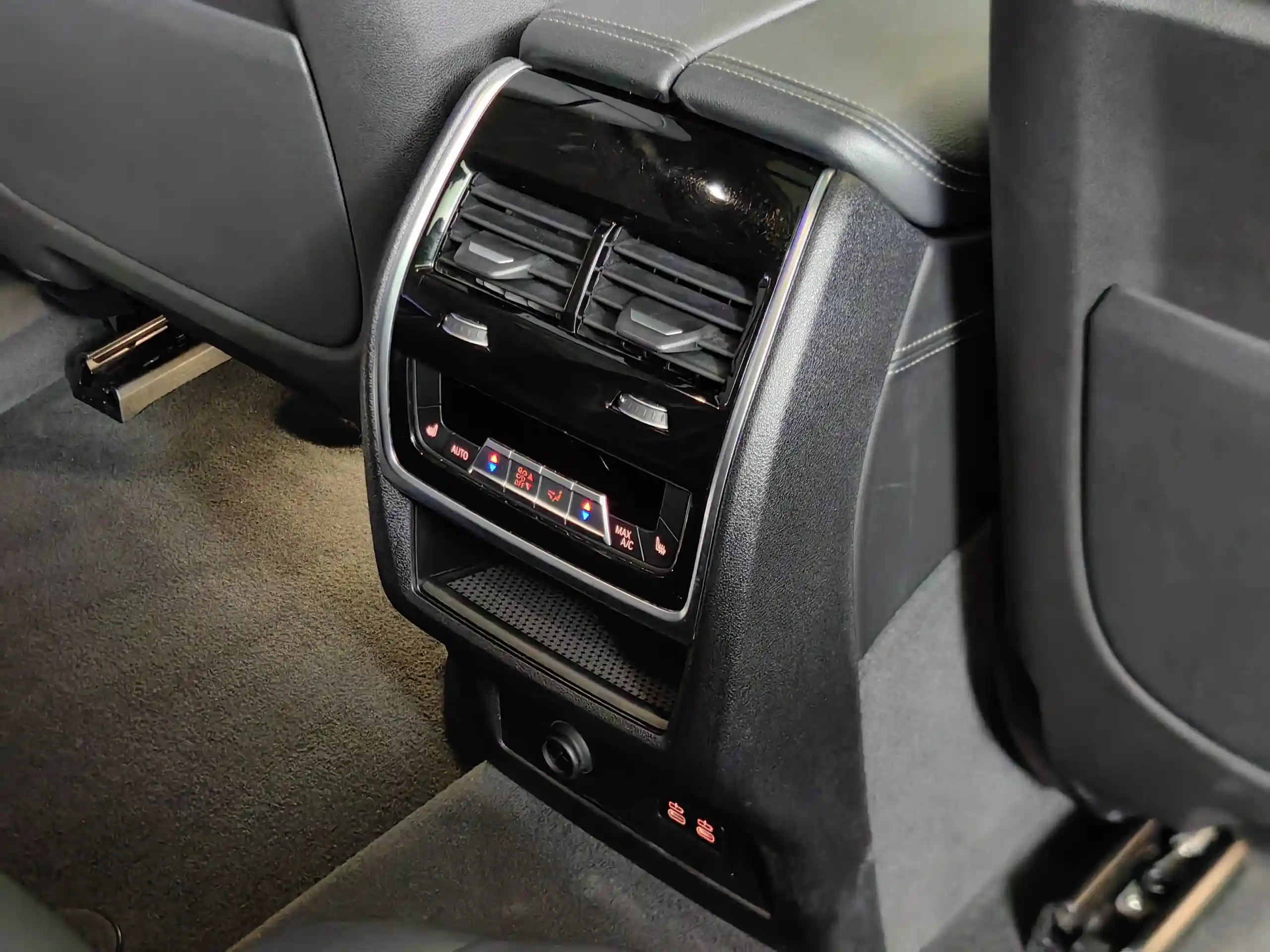 BMW X7 2019