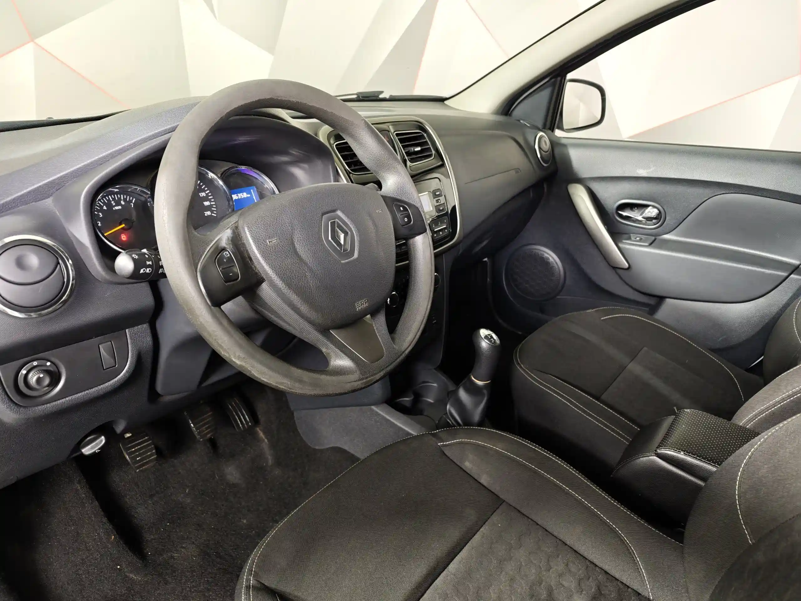 Renault Logan 2017