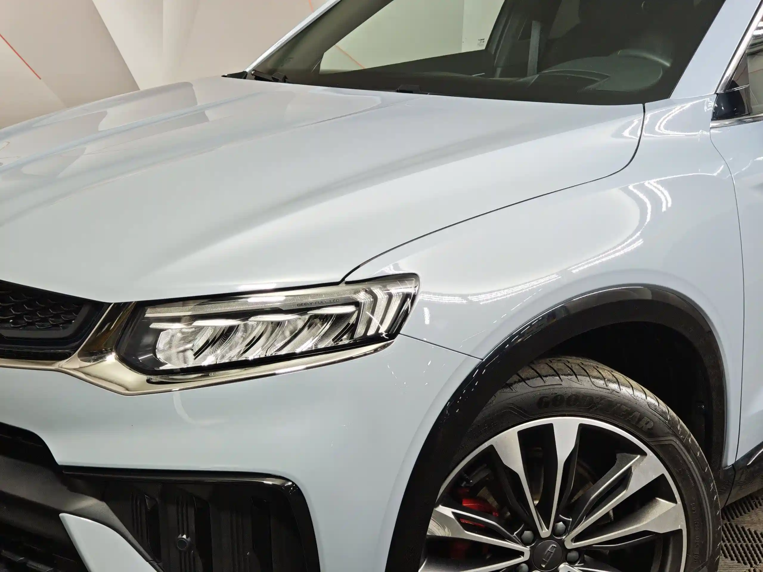 Geely Tugella 2023