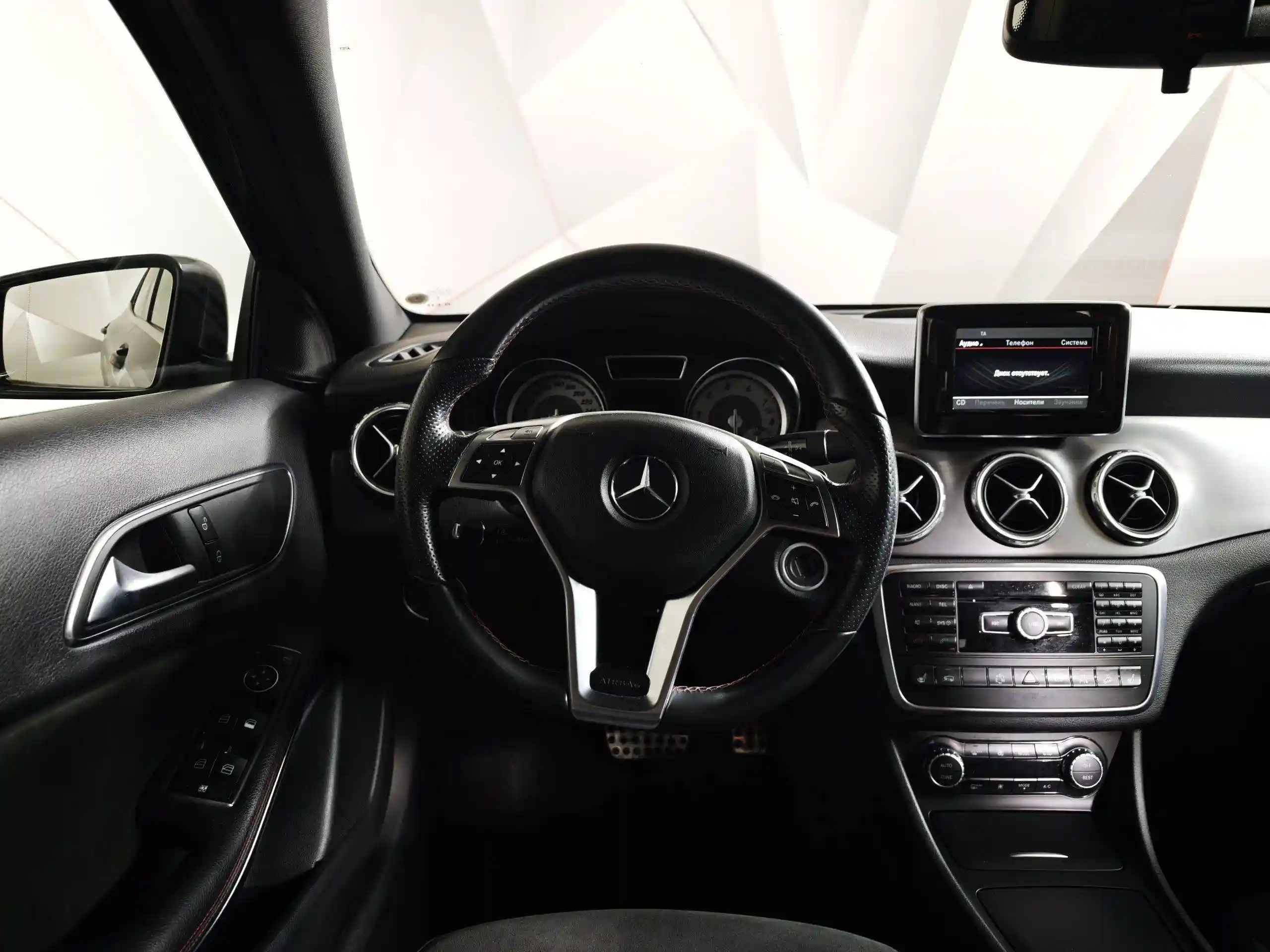 Mercedes-Benz GLA 2014