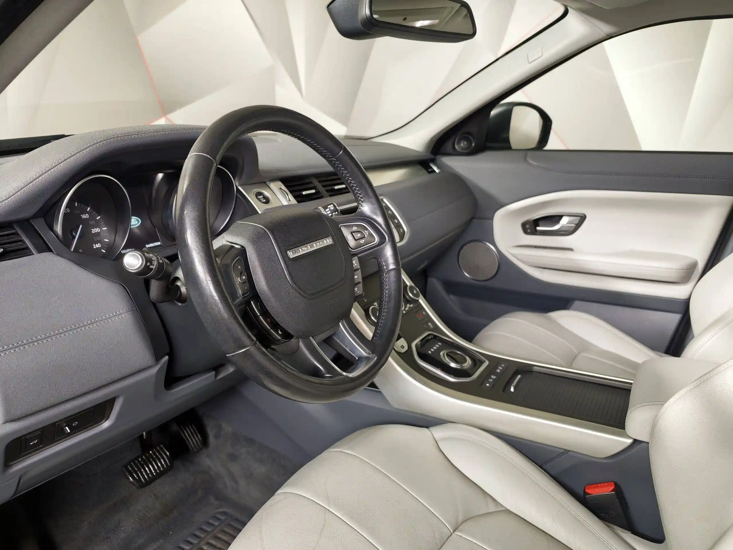 Land Rover Range Rover Evoque 2018