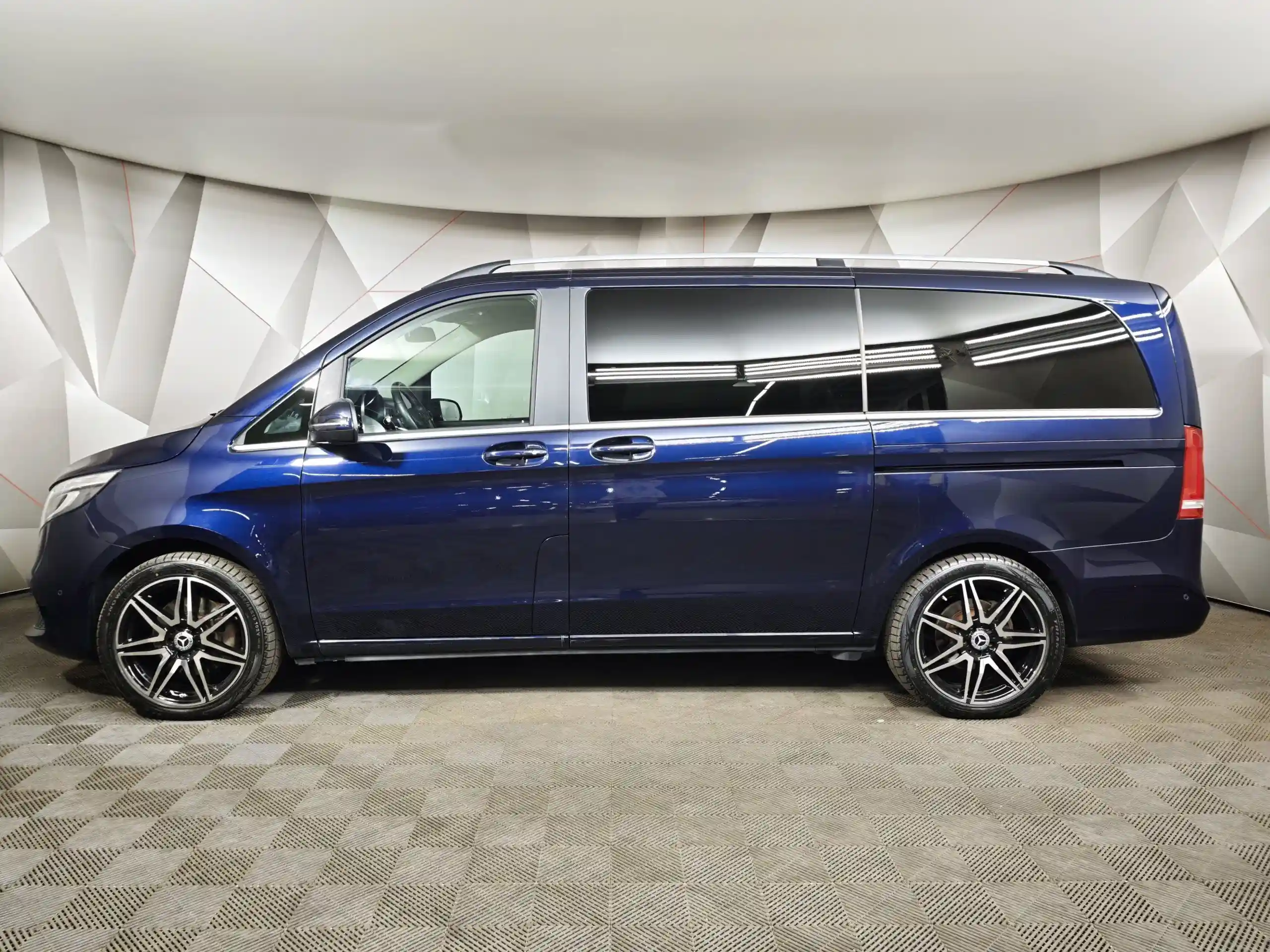 Mercedes-Benz V-Класс 2020