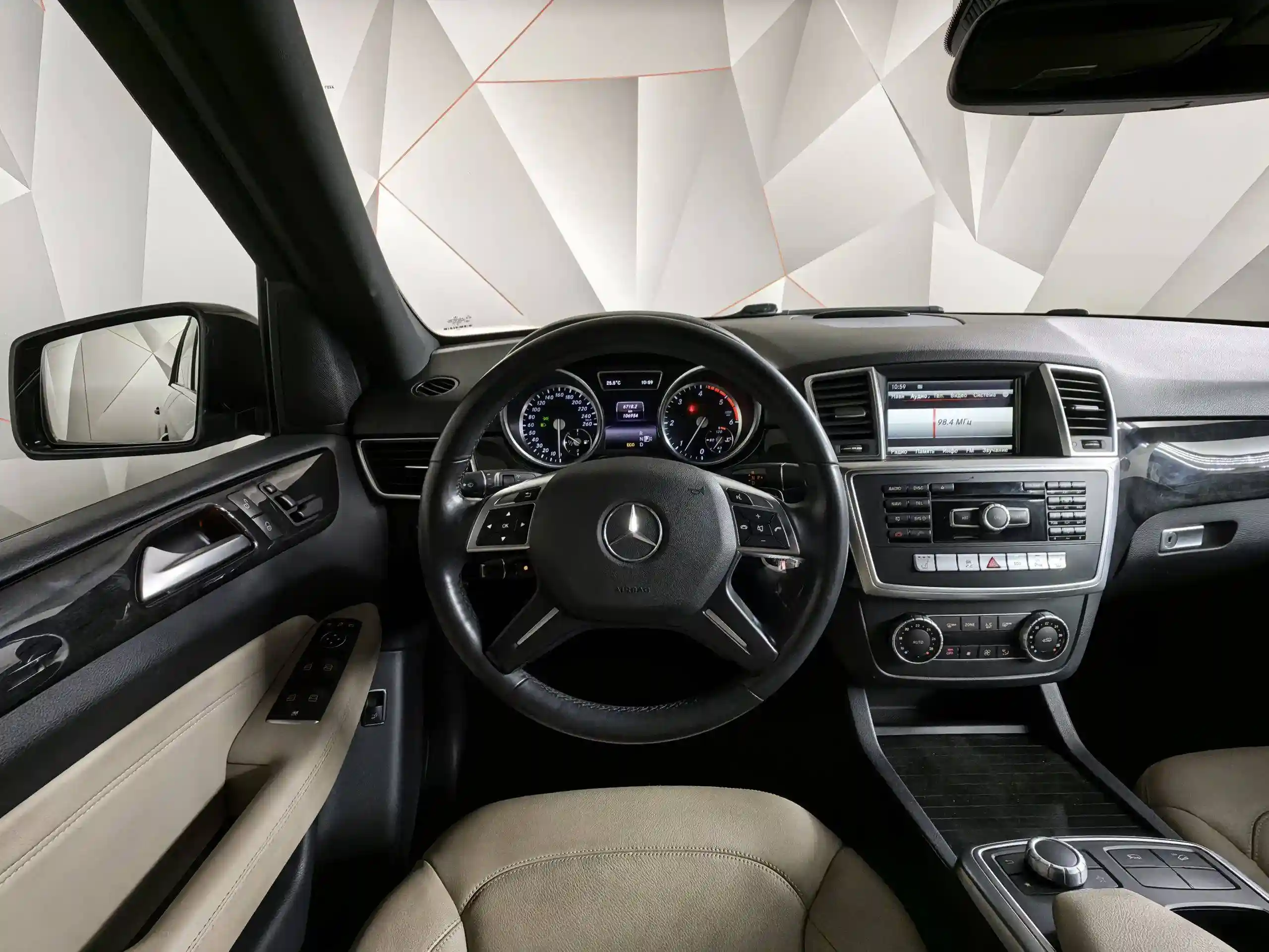 Mercedes-Benz M-Класс 2014