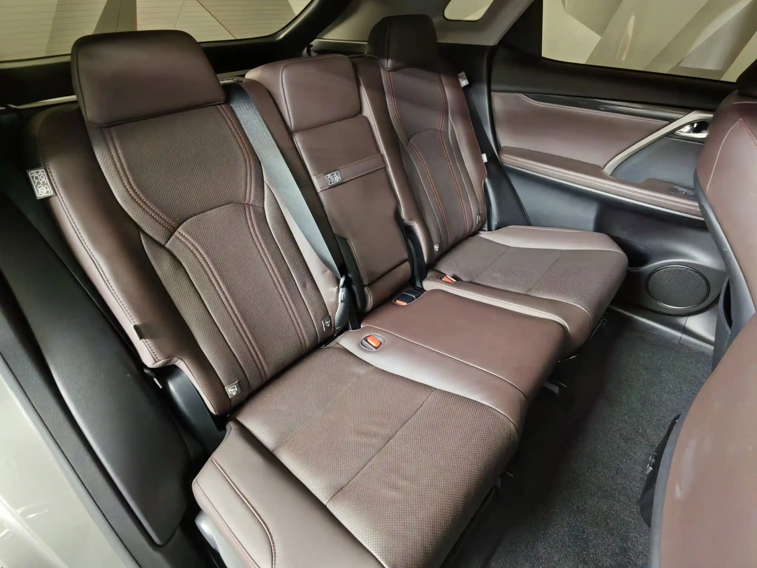 Lexus RX 2022