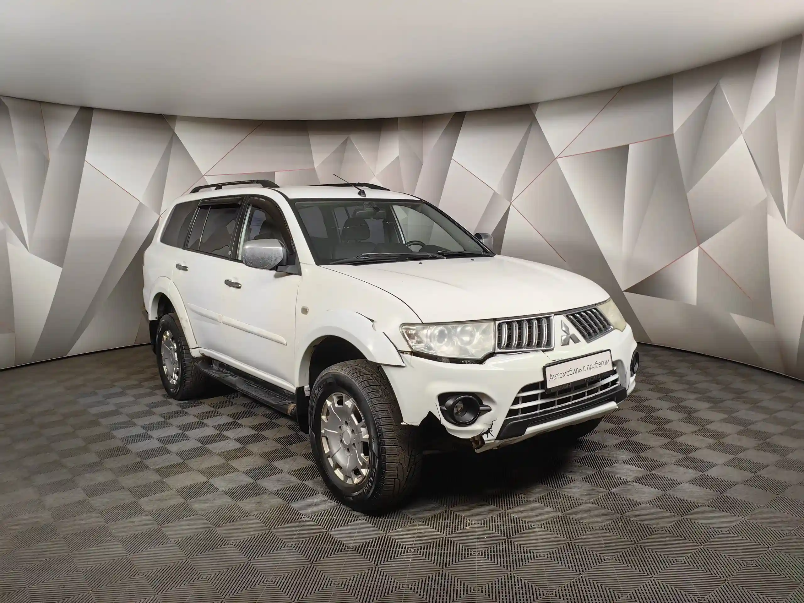 Mitsubishi Pajero Sport 2014