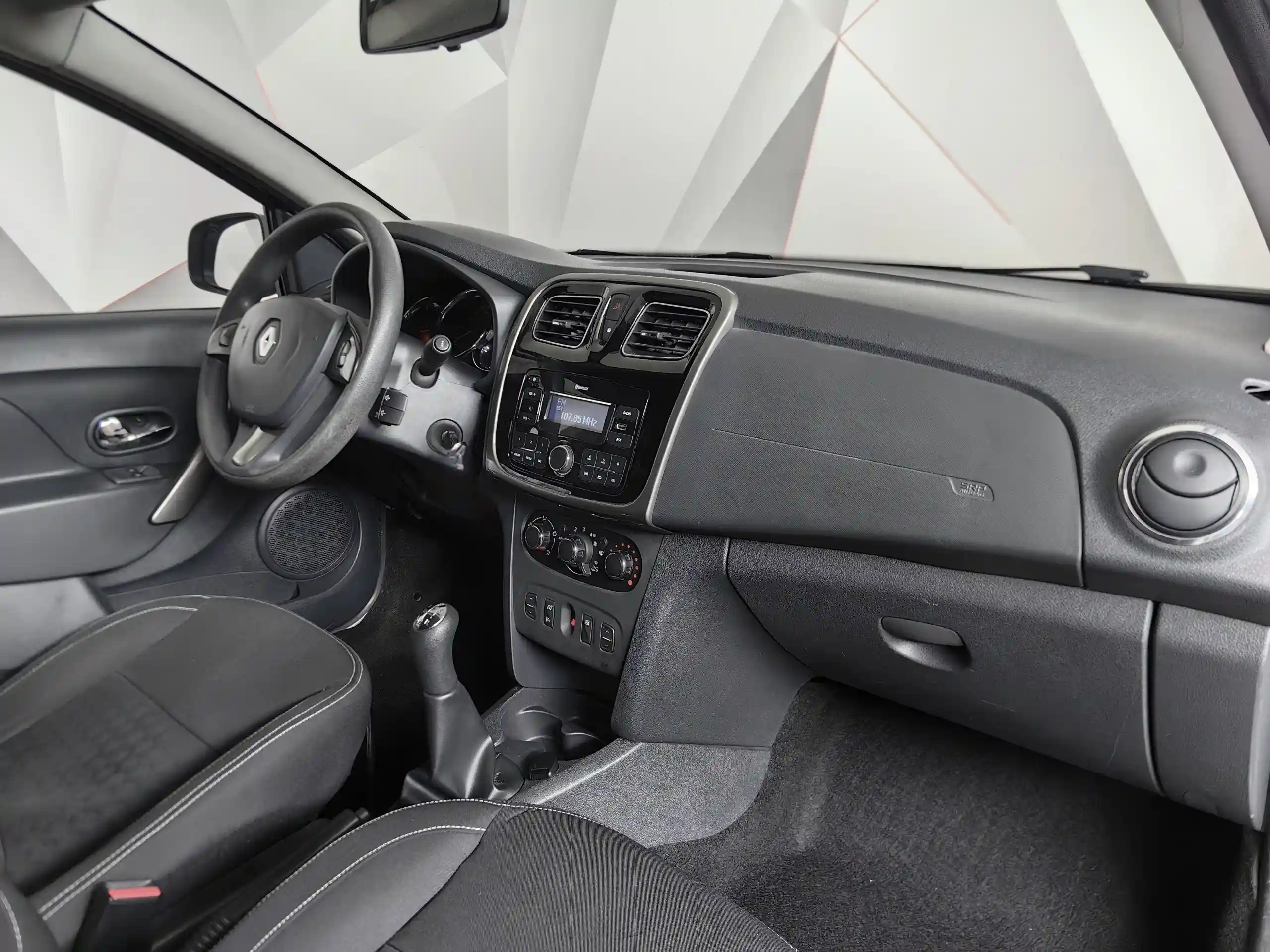 Renault Logan 2017
