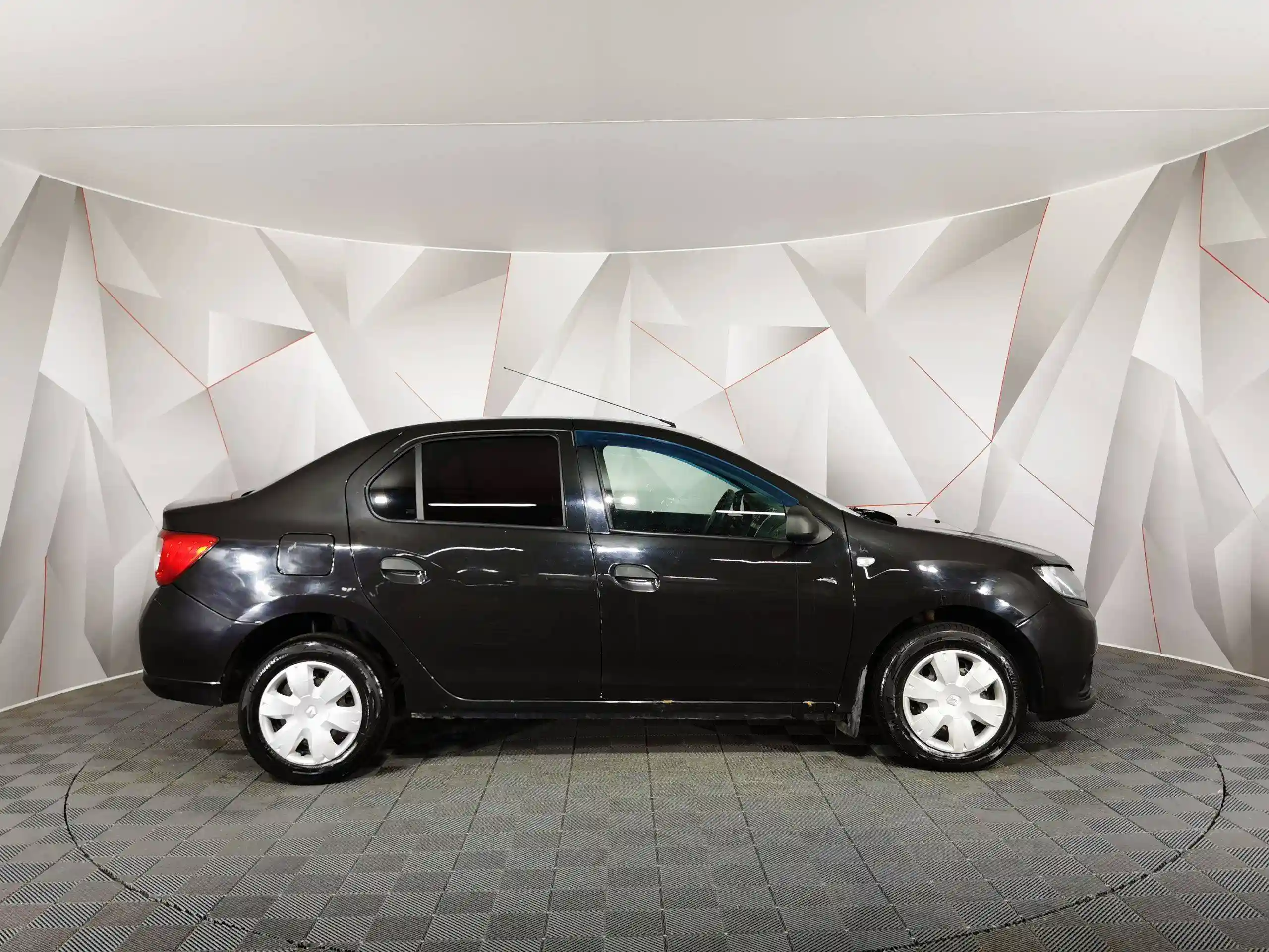 Renault Logan 2017
