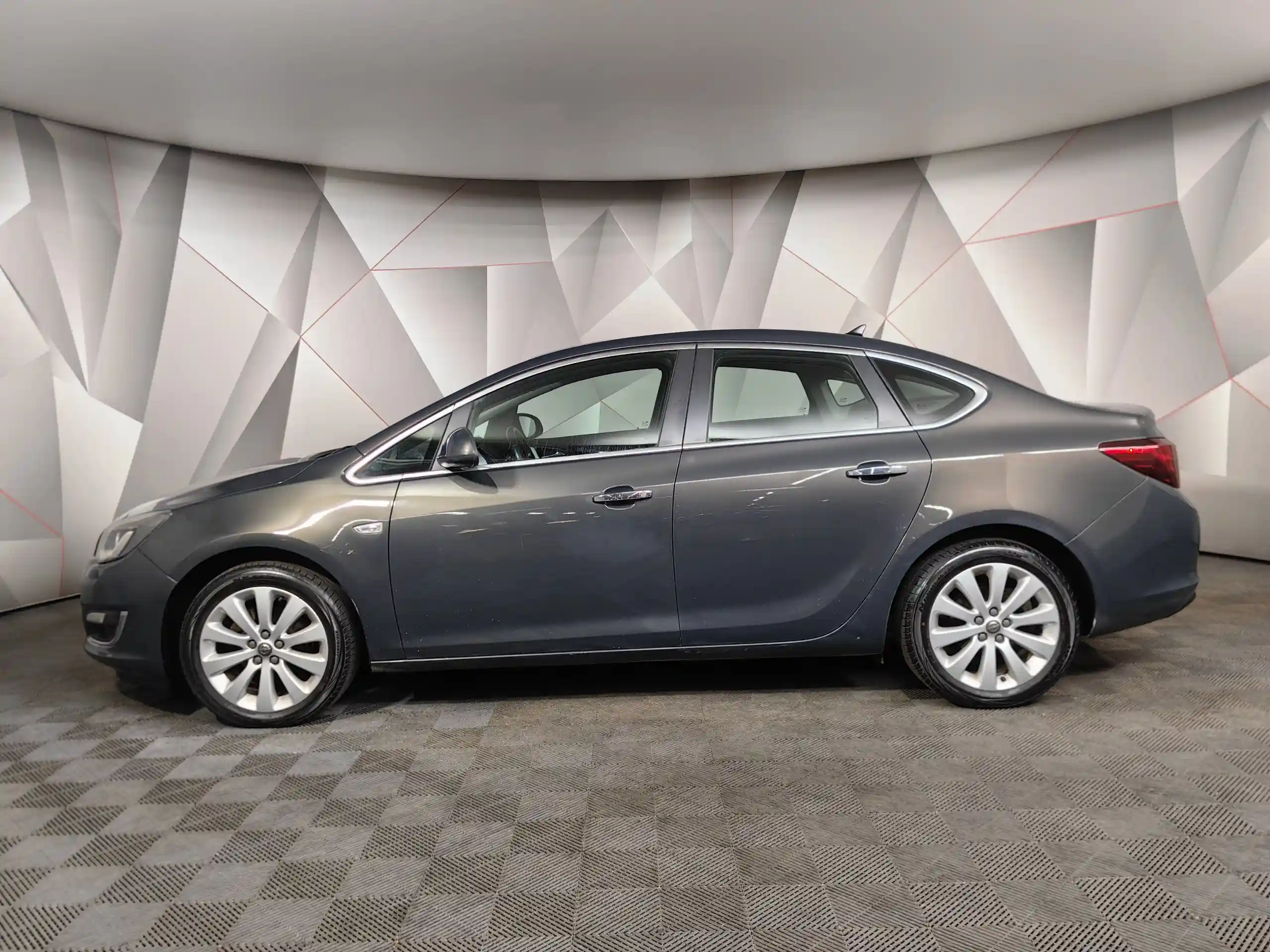 Opel Astra 2013