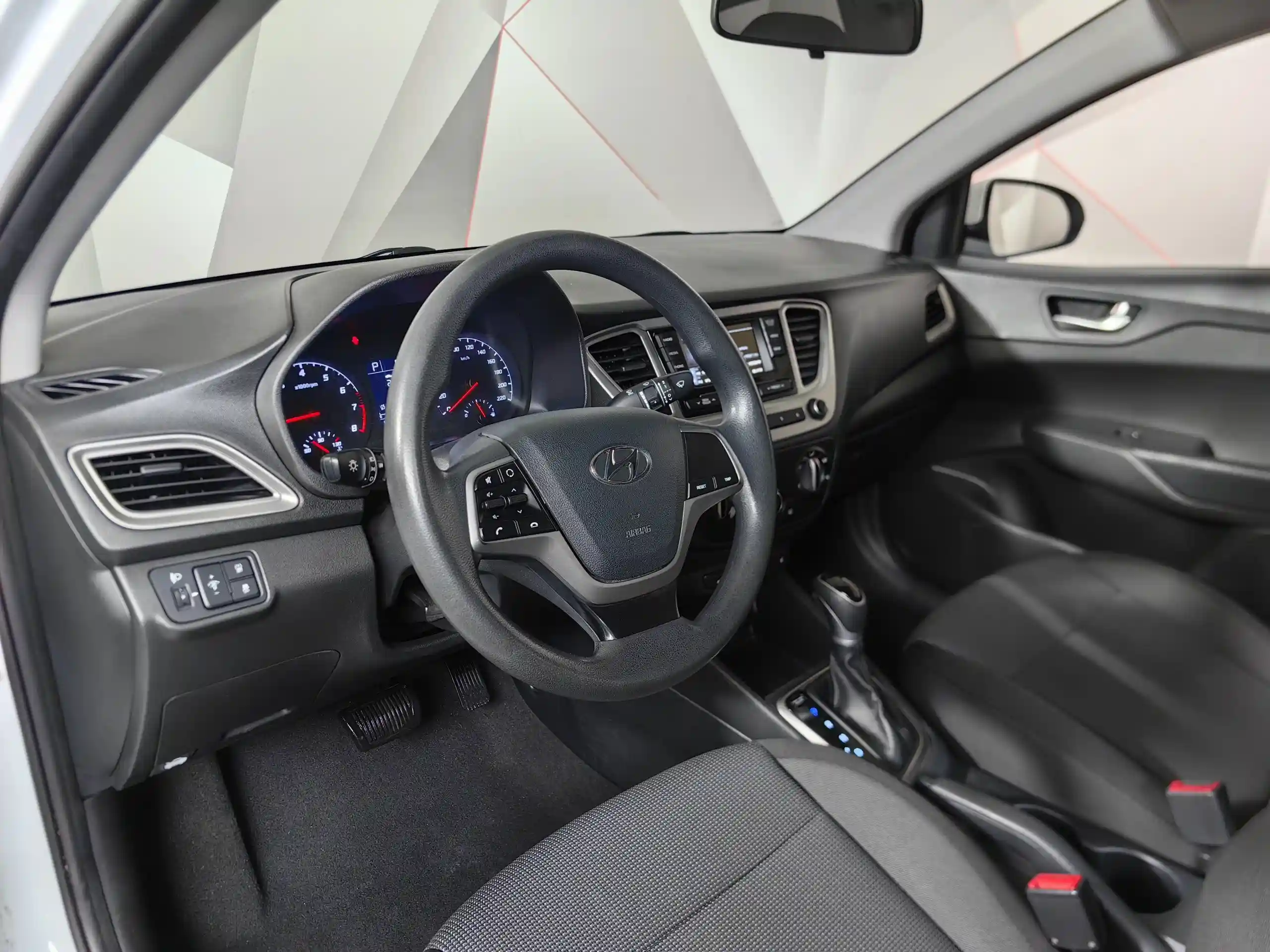 Hyundai Solaris 2021