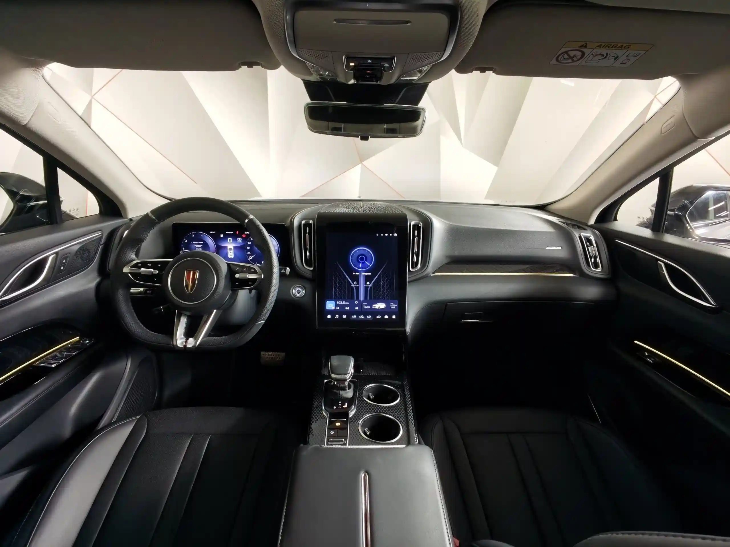 Hongqi HS3 2024