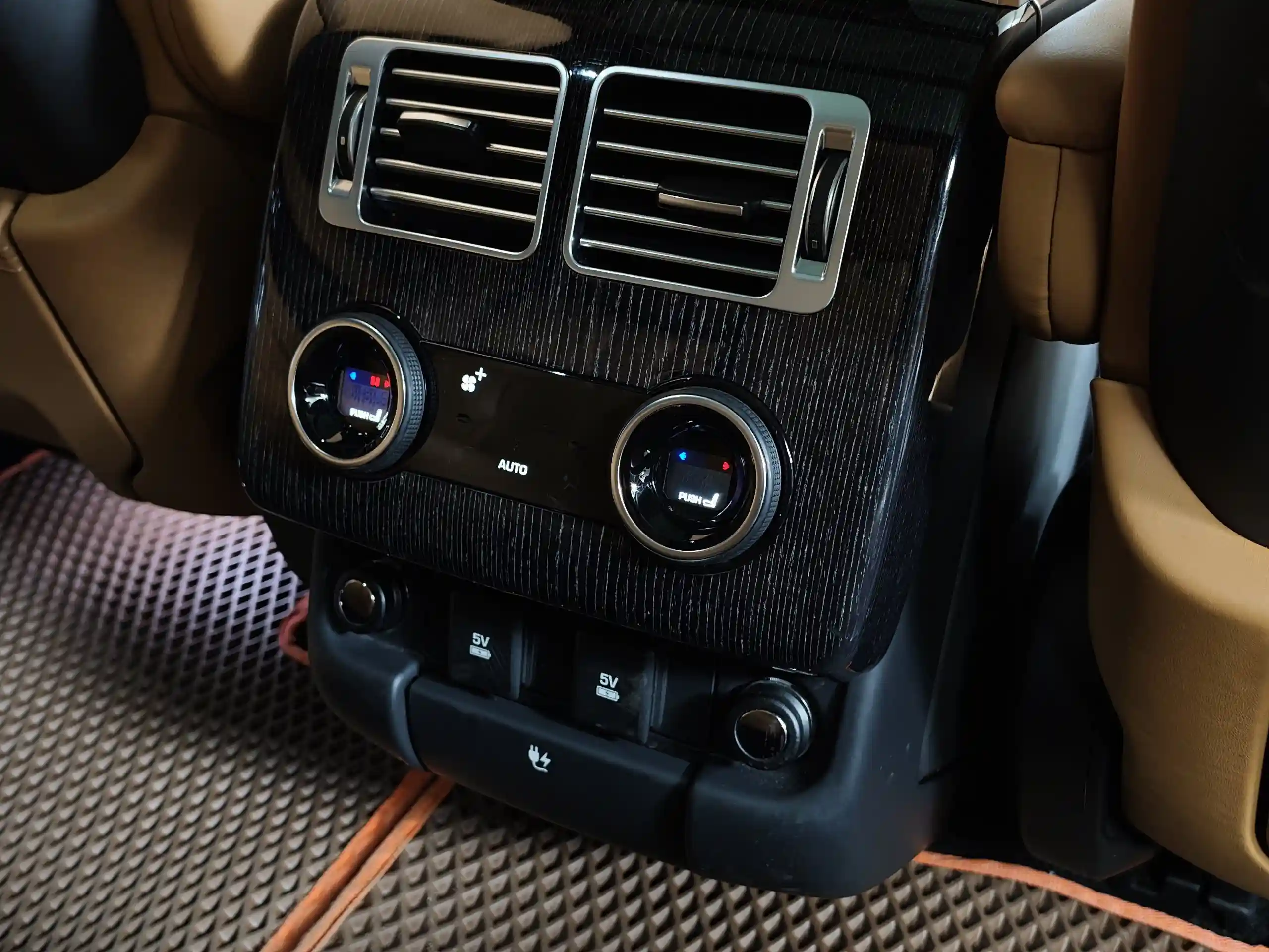Land Rover Range Rover 2019