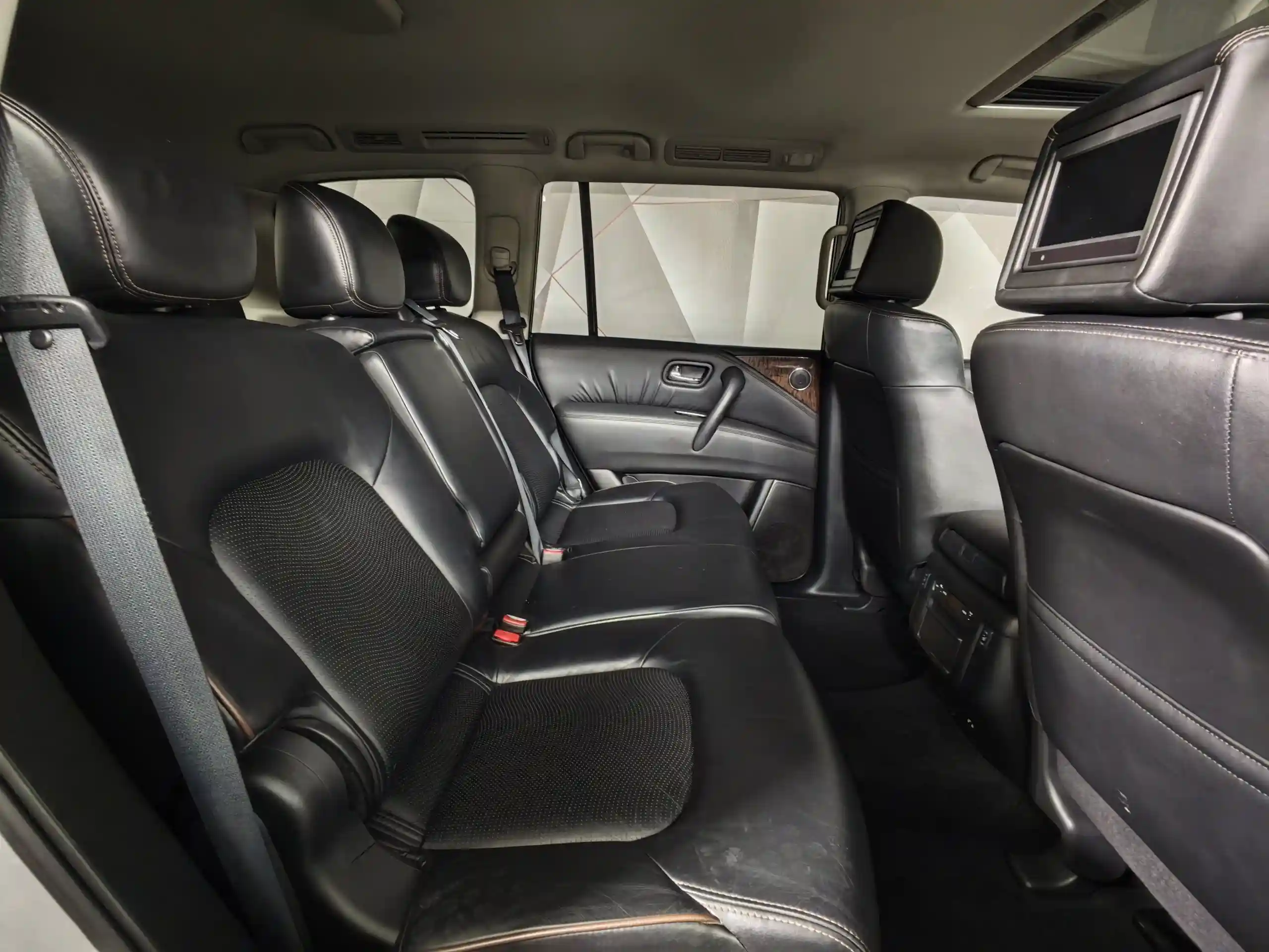 Nissan Patrol 2011