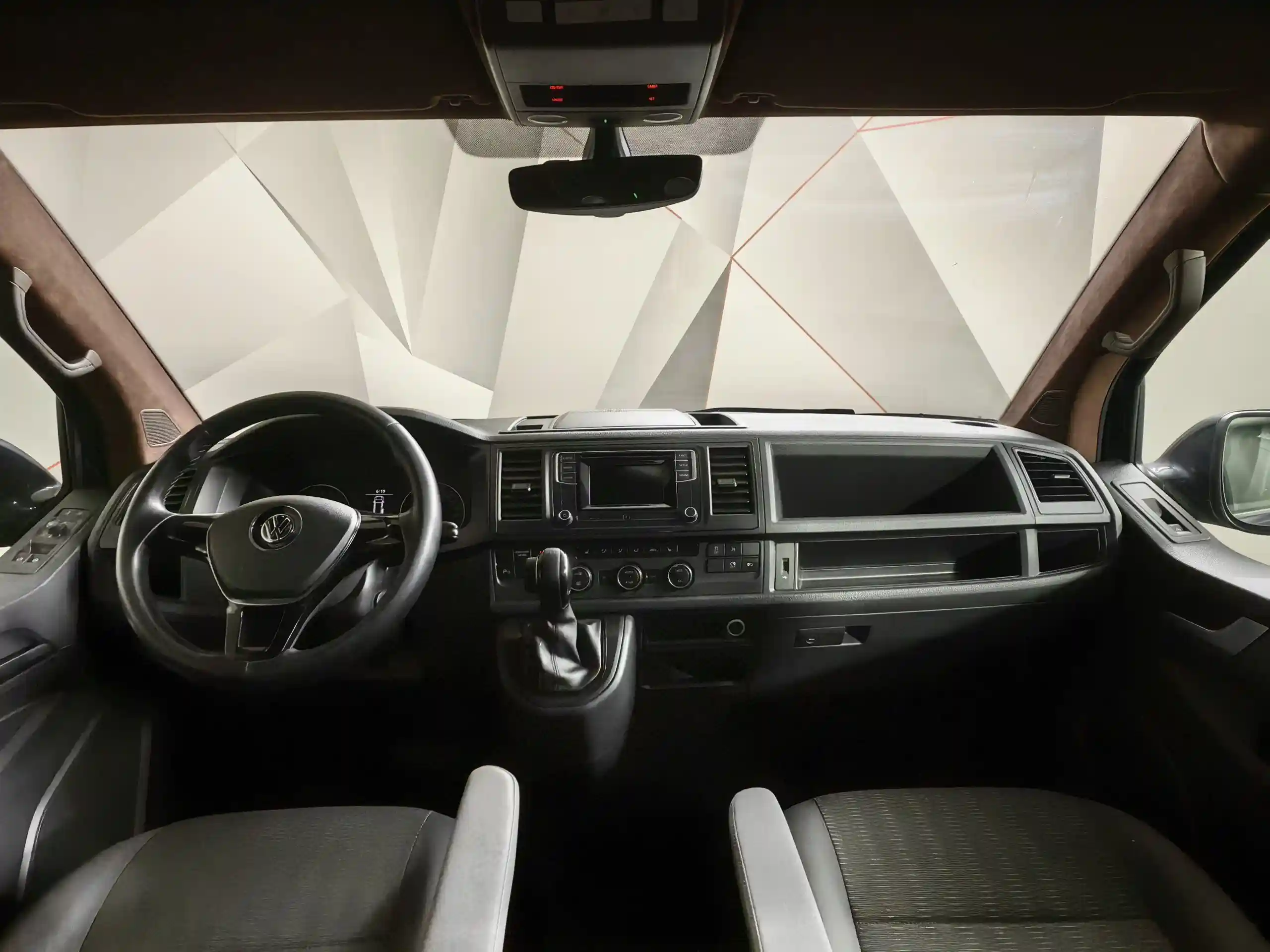 Volkswagen Caravelle 2018