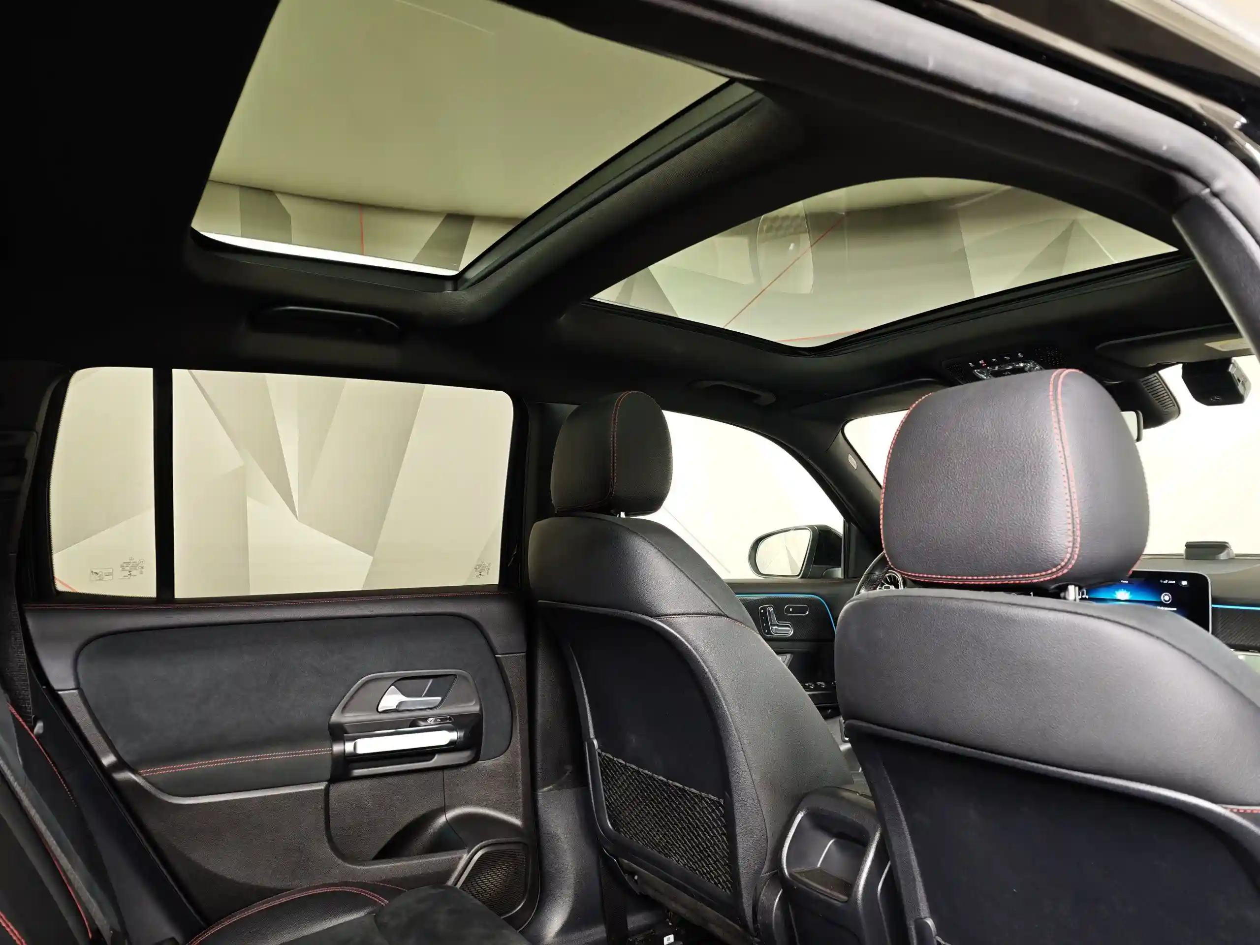 Mercedes-Benz GLB 2020