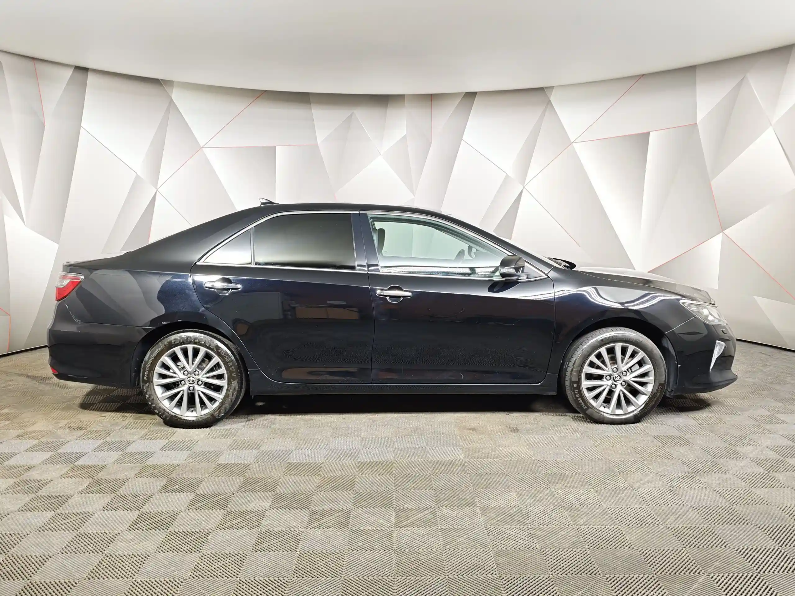 Toyota Camry 2017