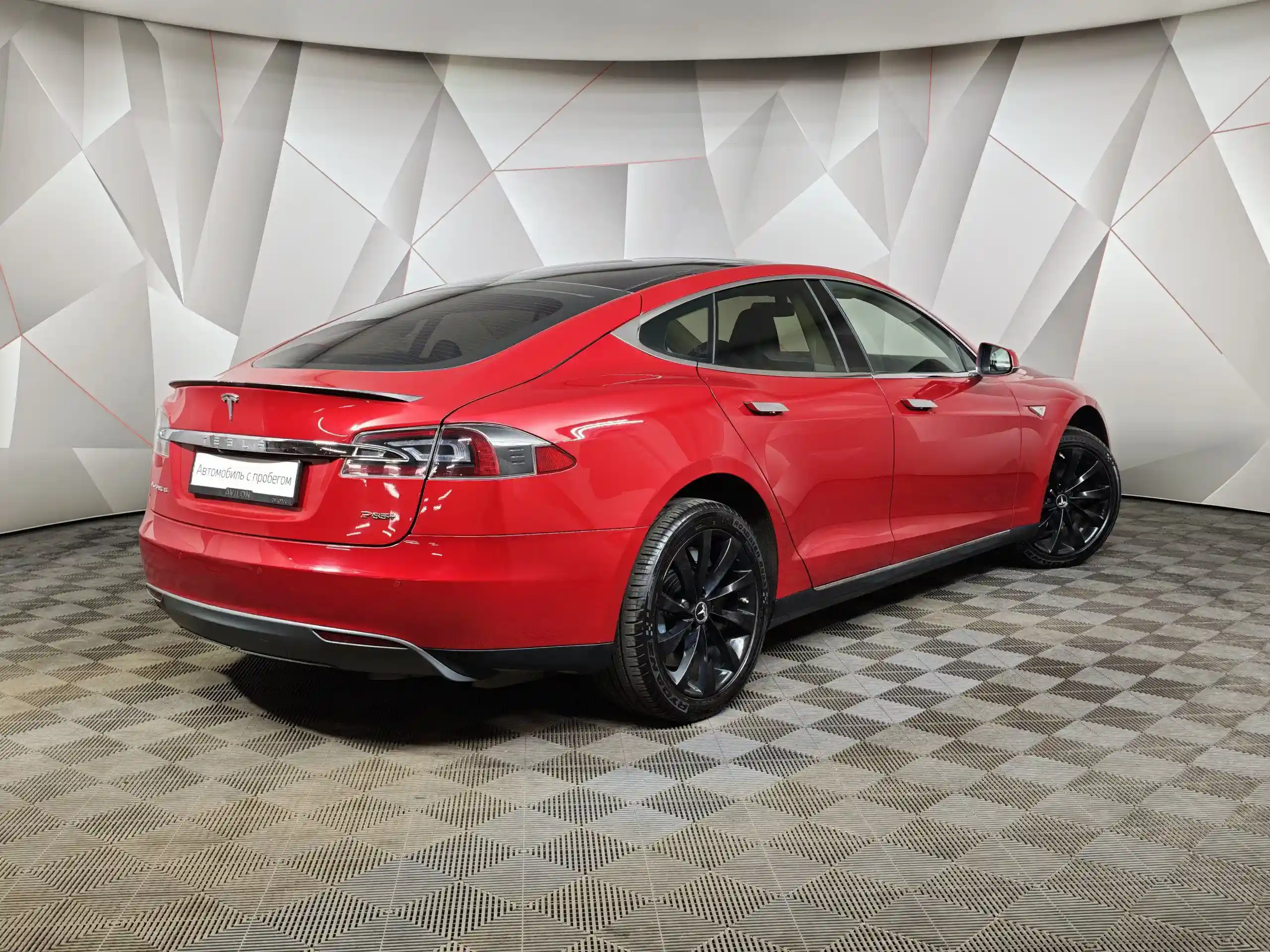 Tesla Model S 2014