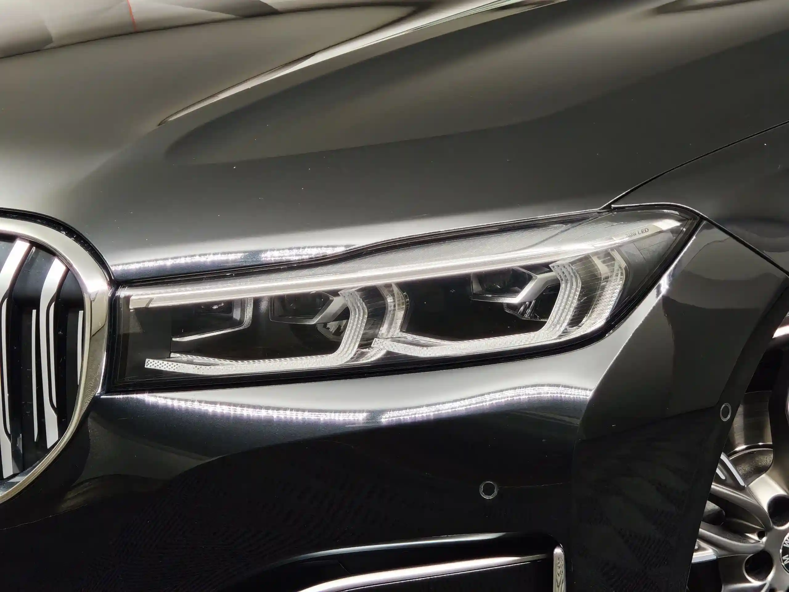 BMW 7 серия 2021