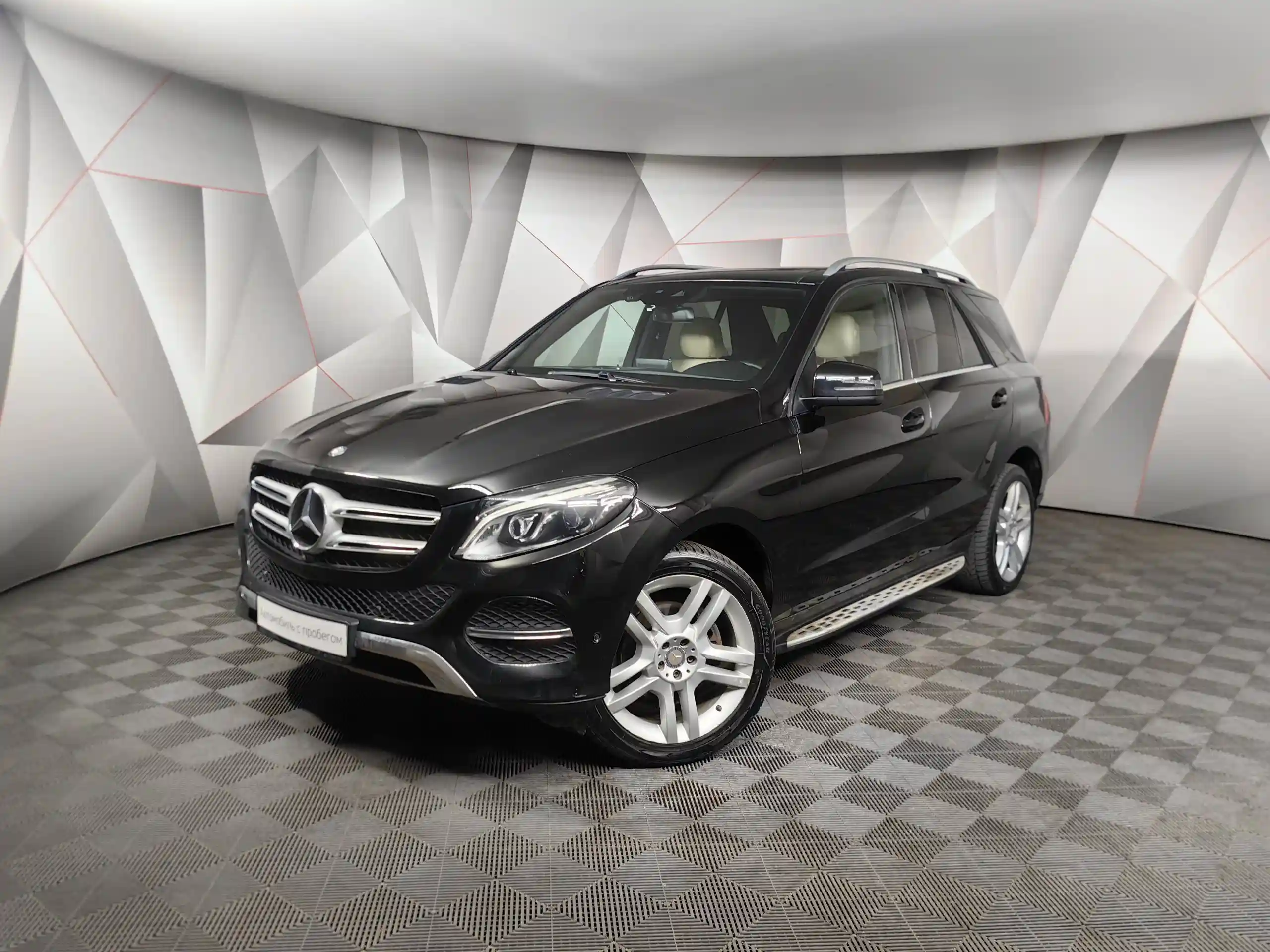 Mercedes-Benz GLE 2016