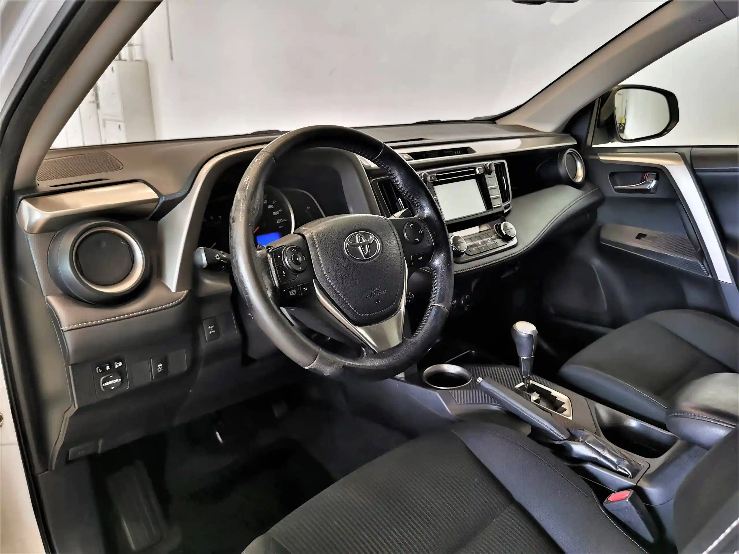 Toyota RAV4 2014