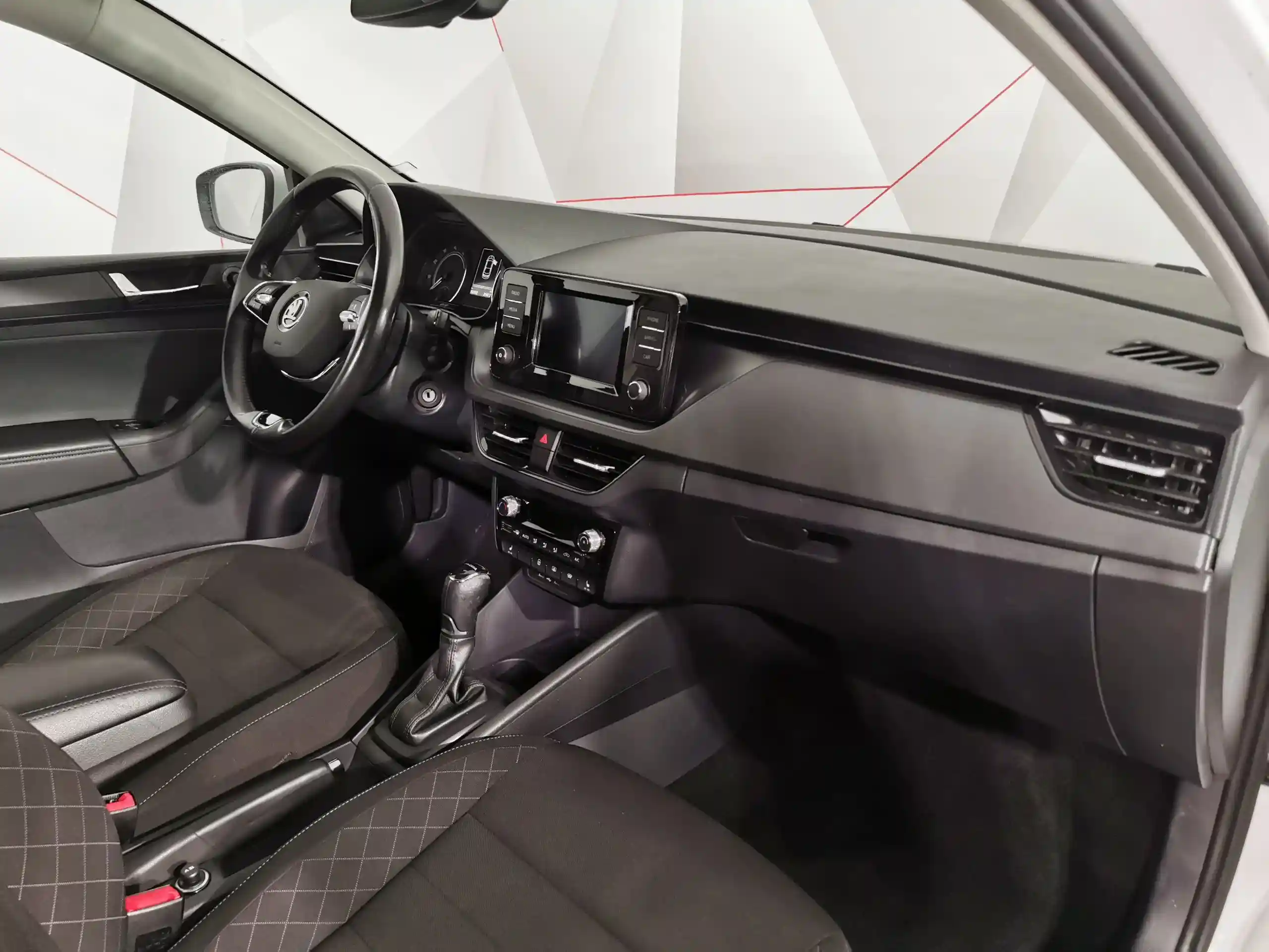 Skoda Rapid 2021