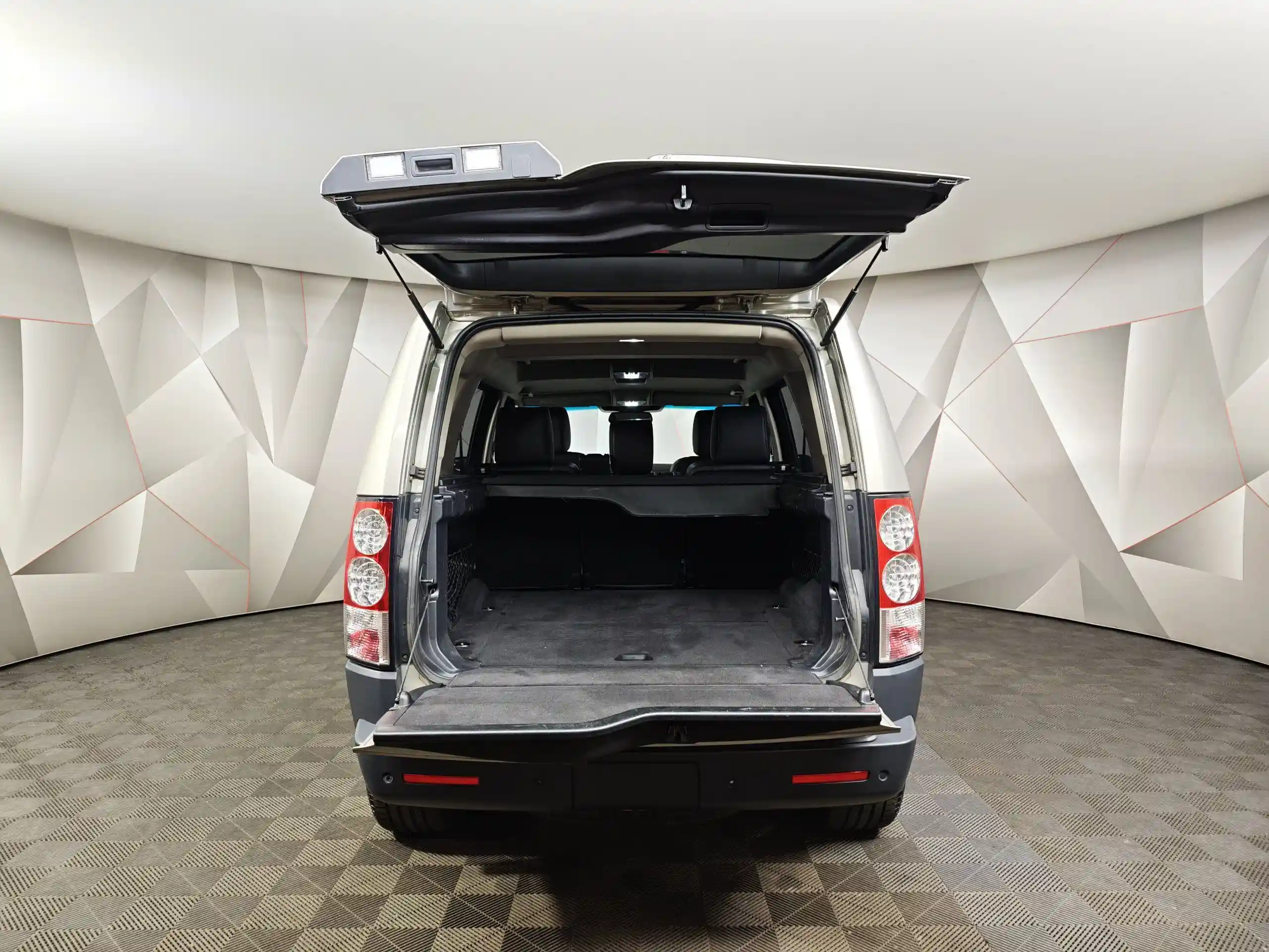 Land Rover Discovery 2011