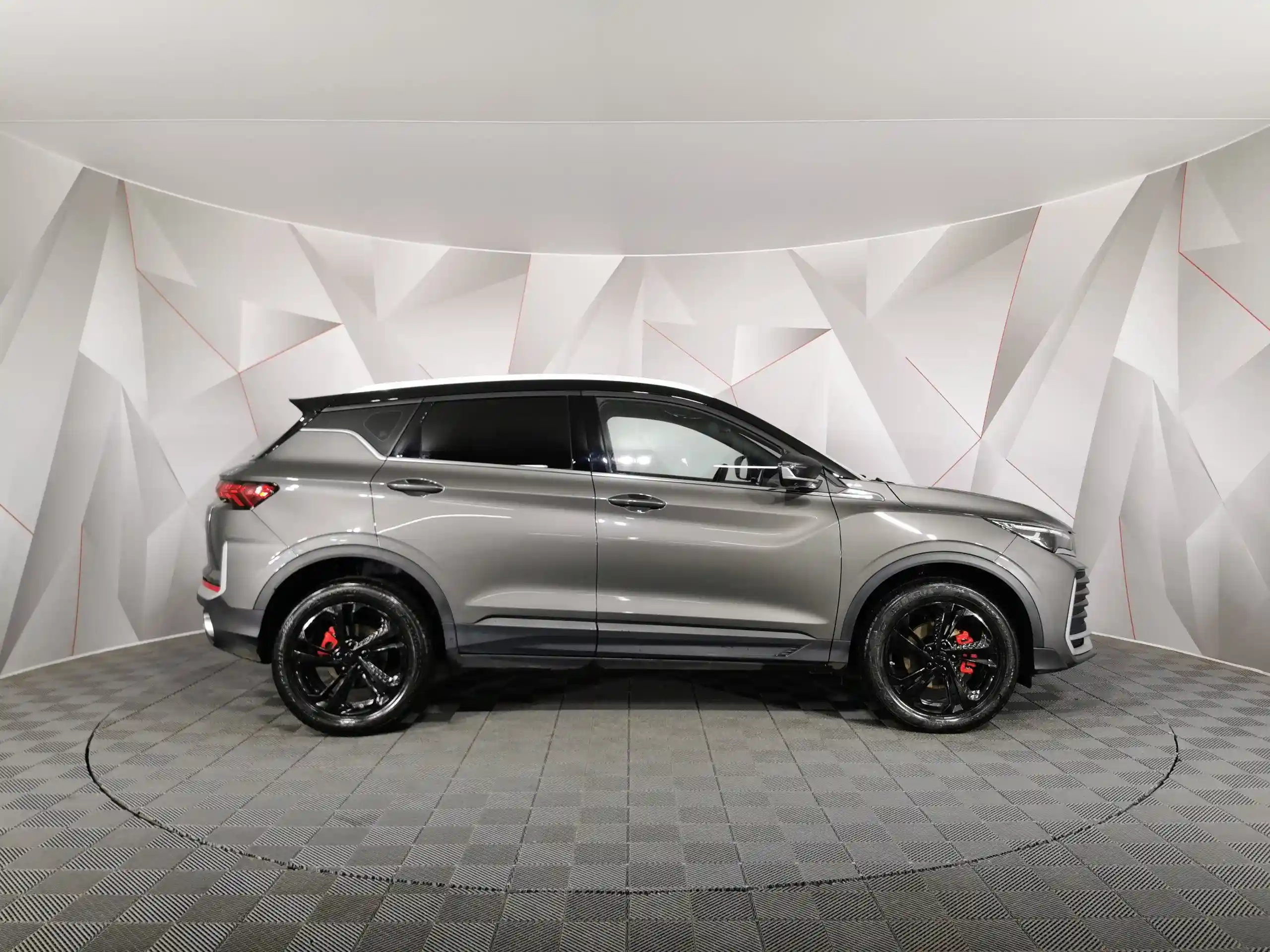 Geely Coolray 2025