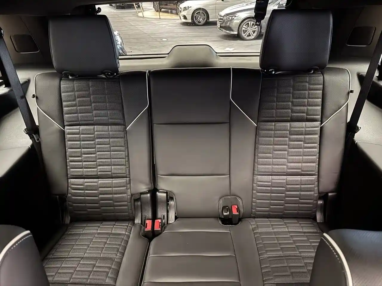 Cadillac Escalade 2025
