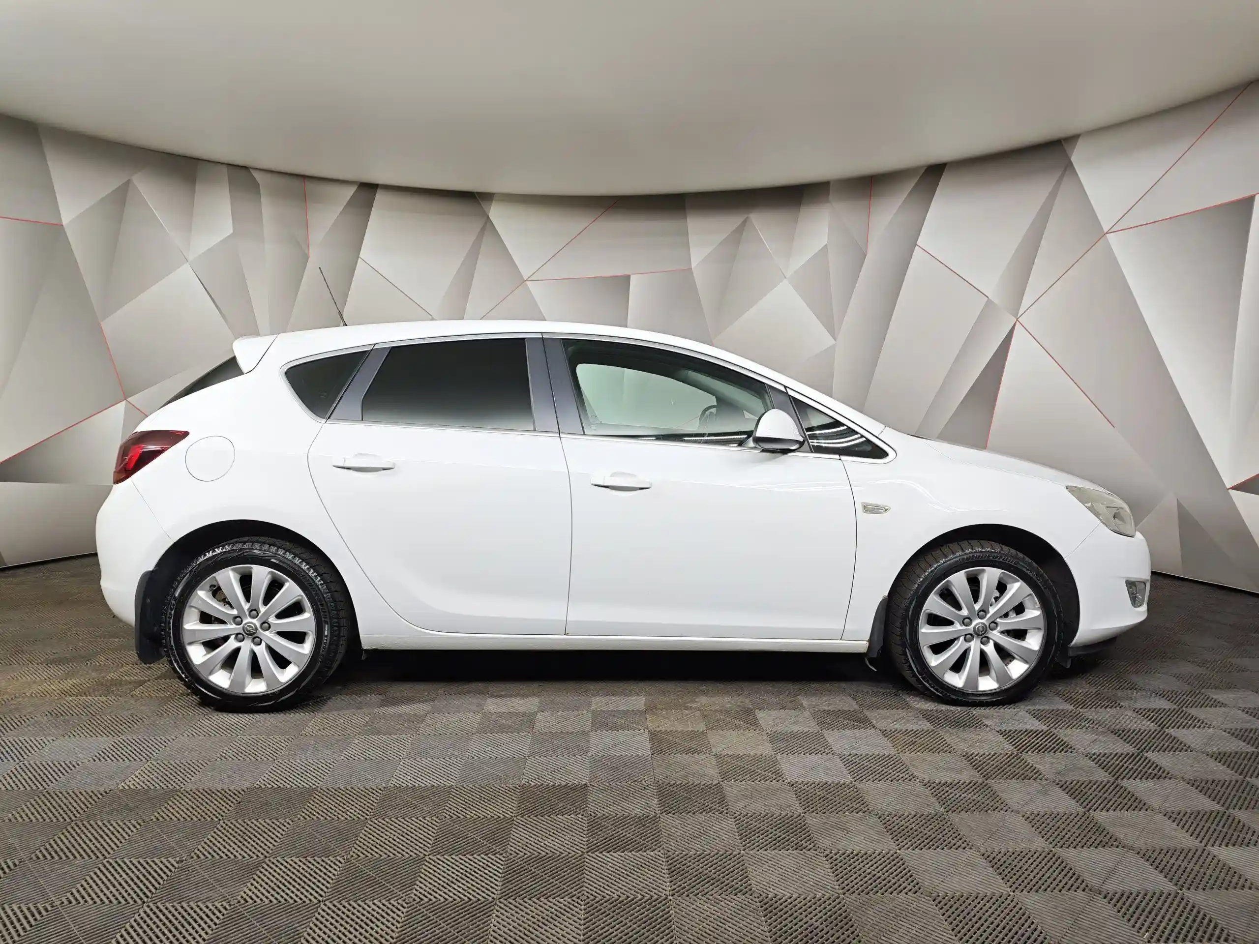 Opel Astra 2011