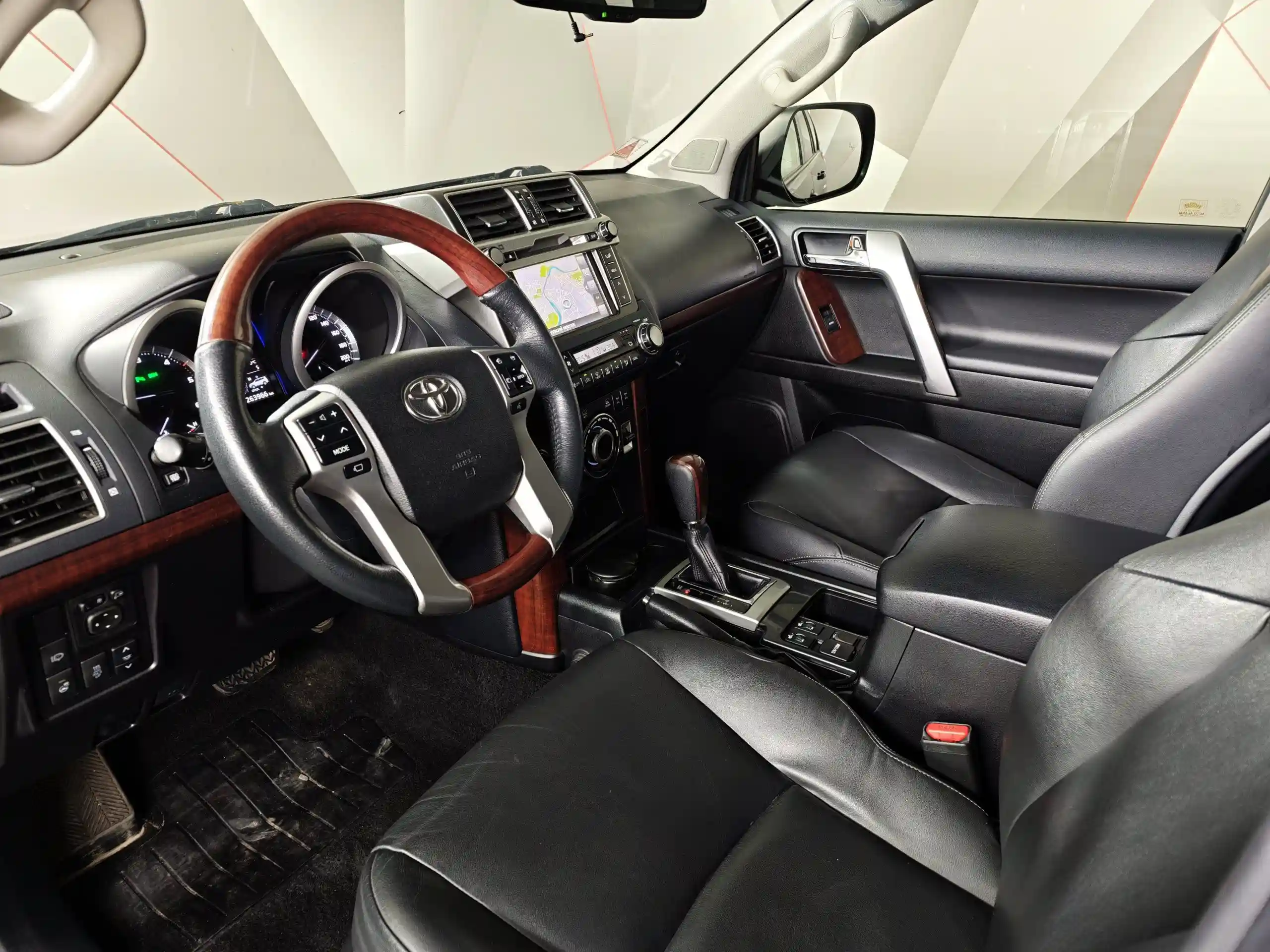 Toyota Land Cruiser Prado 2016