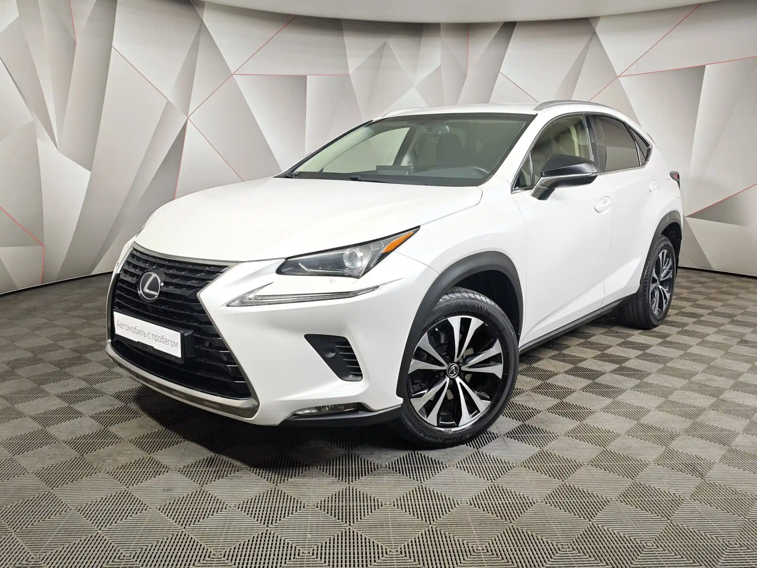 Lexus NX 2019