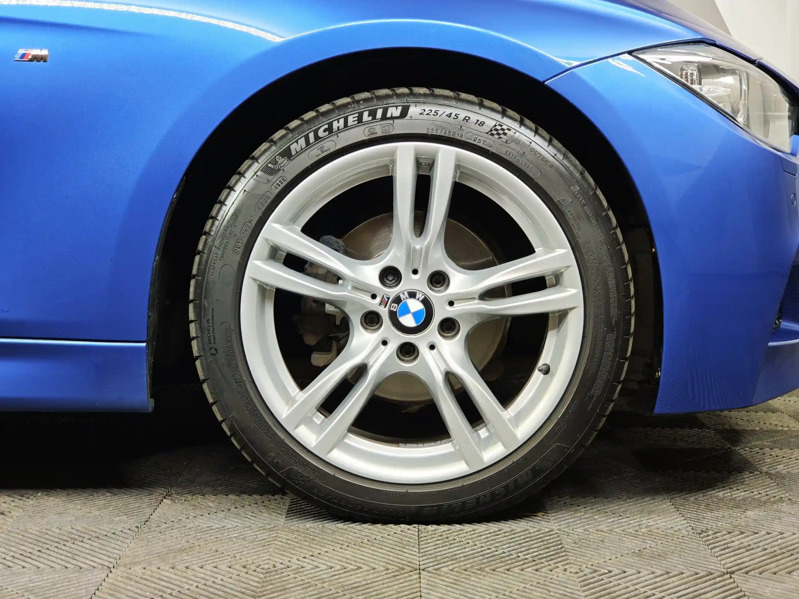 BMW 3 серия 2015