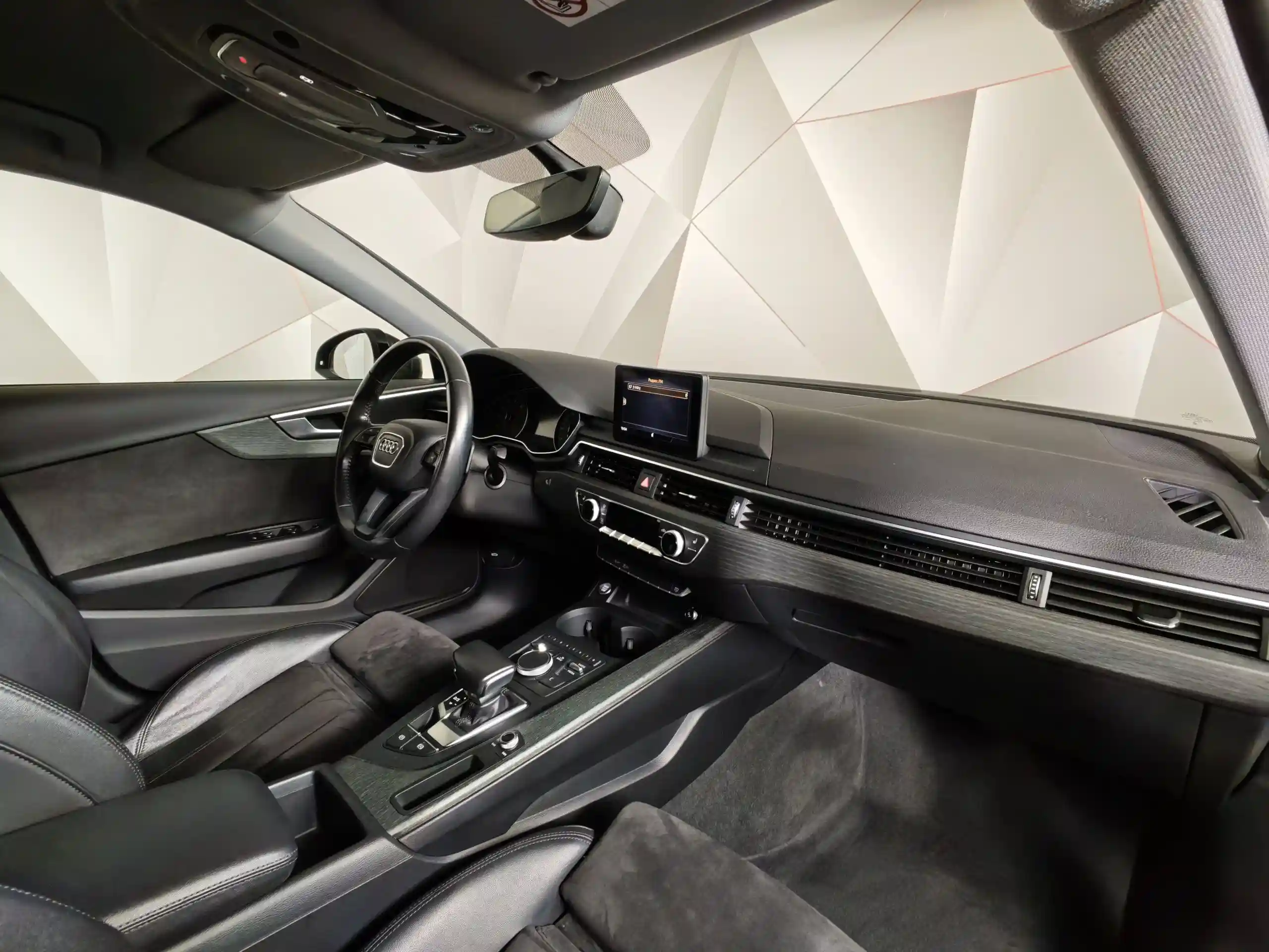 Audi A4 2019