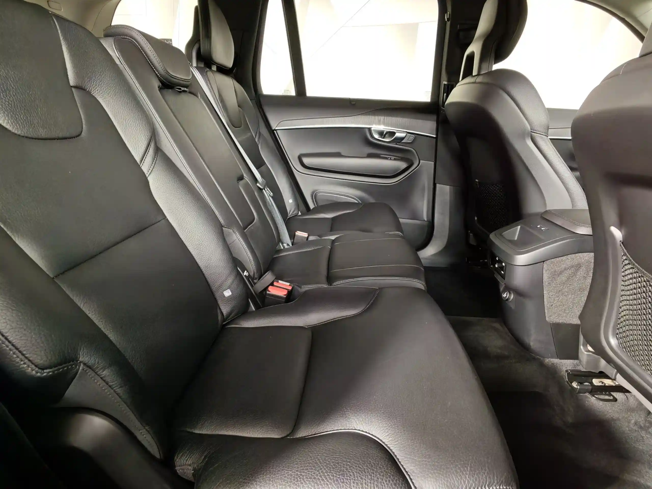 Volvo XC90 2019