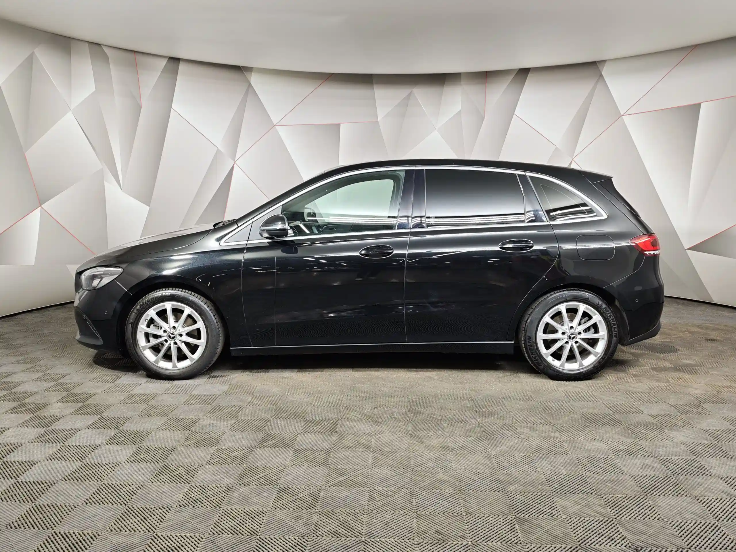 Mercedes-Benz B-Класс 2019